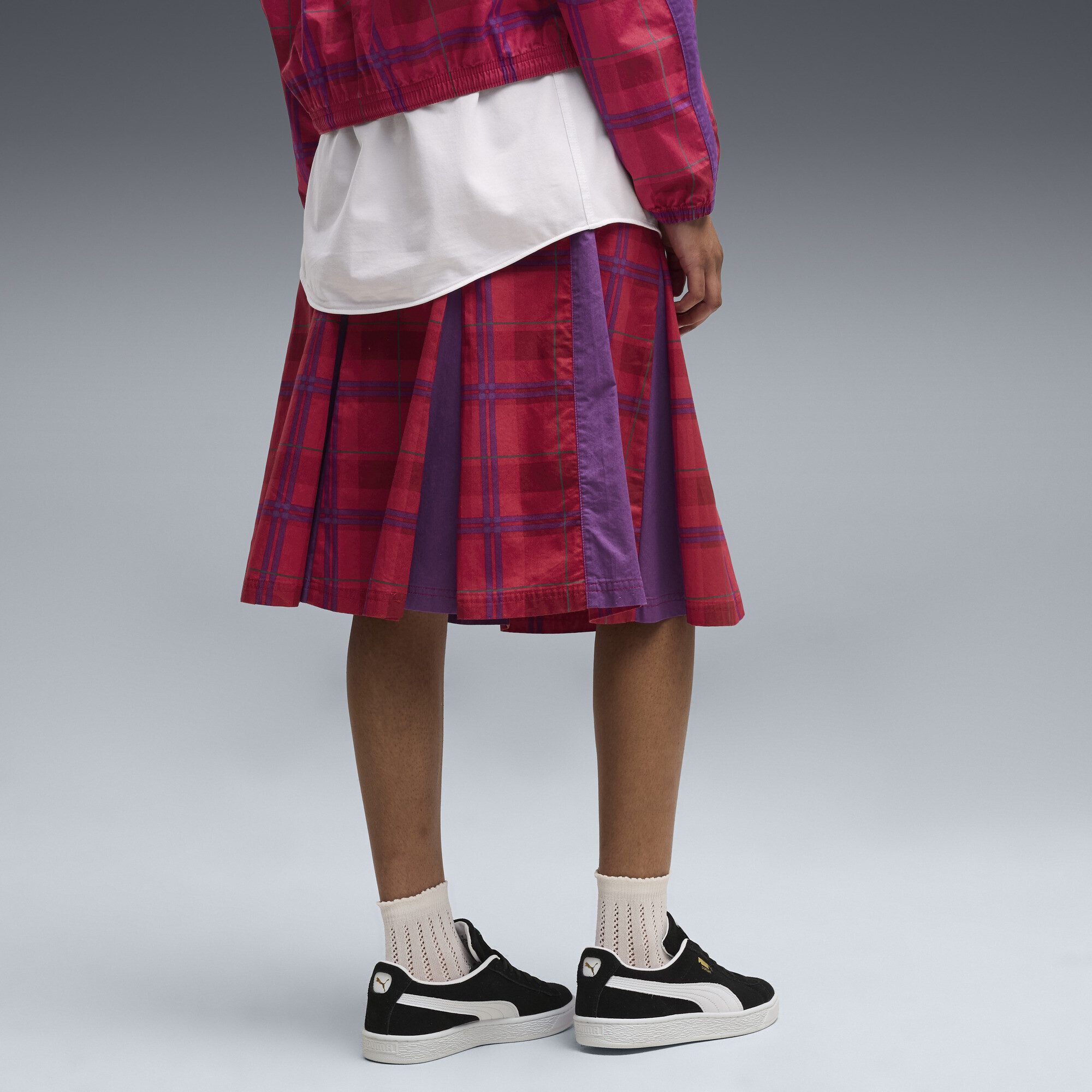 PUMA Jerseyrock T7 Pleated Tartan-Midirock Damen – Bild 3 von 5