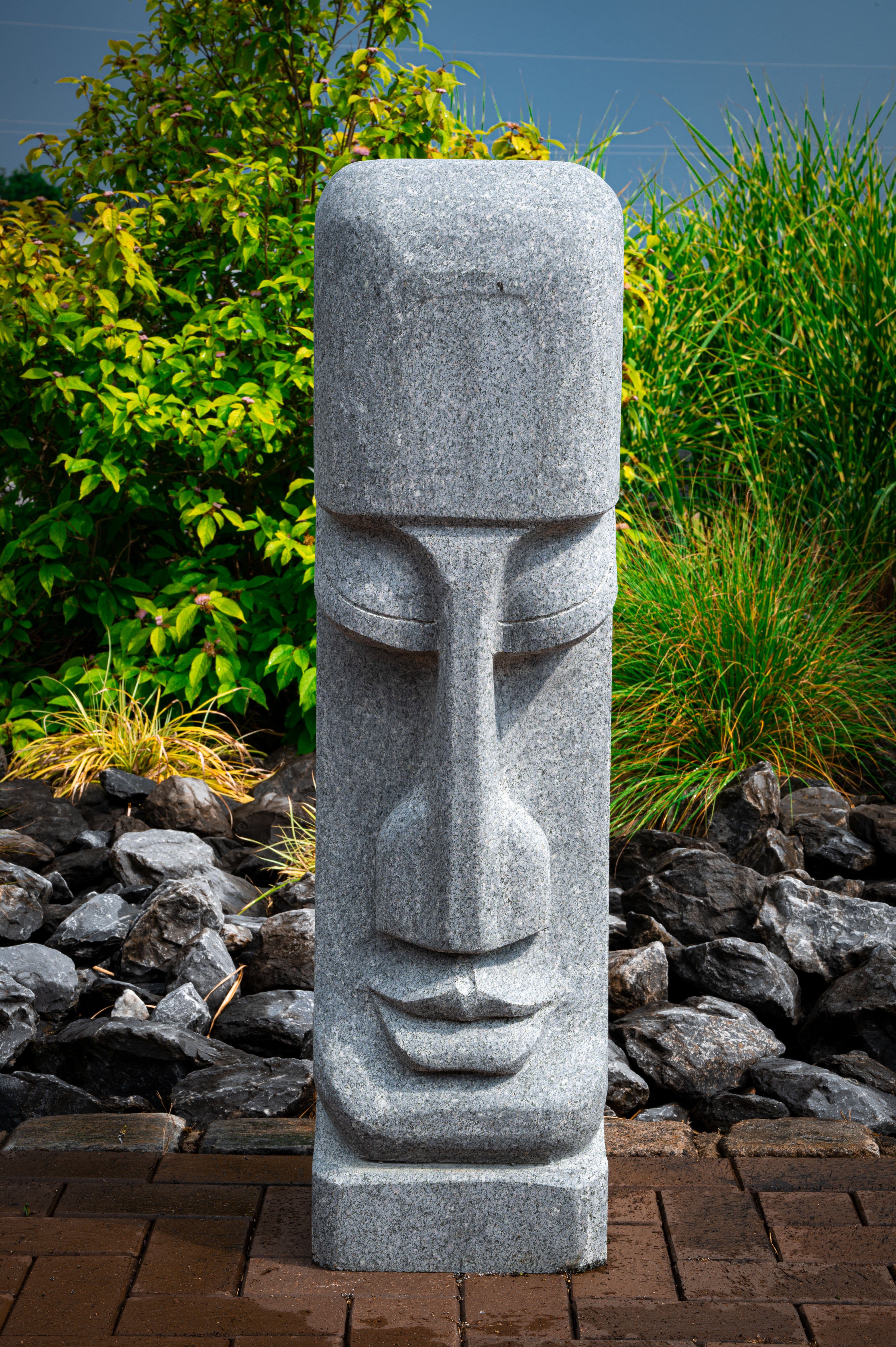 IDYL Gartenfigur Granitstein Osterinsel Kopf, Granitstein – ein Naturprodukt sehr robust – witterungsbeständig gegen Frost, Regen und UV-Strahlung.