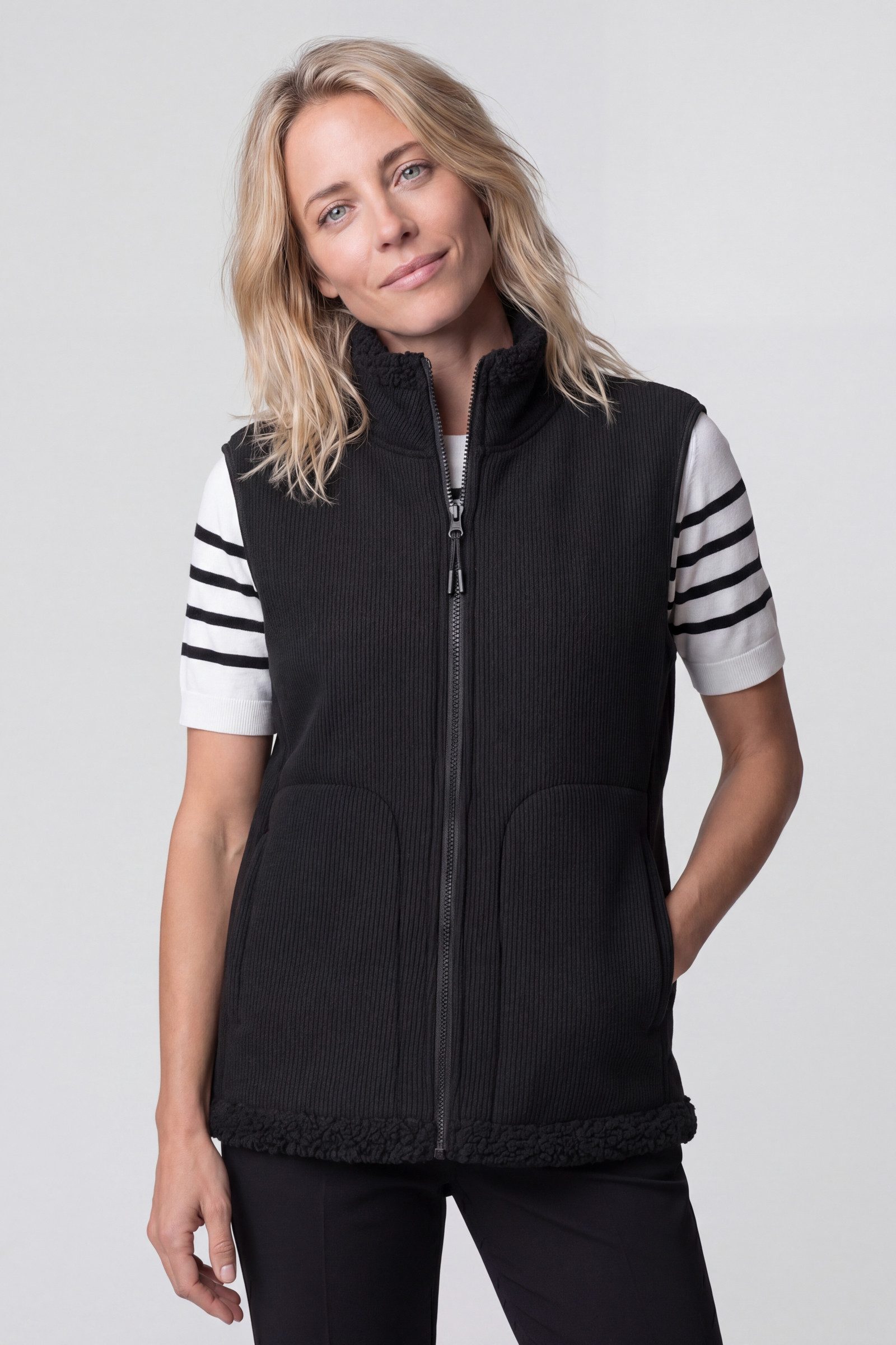 Alife & Kickin Fellimitatweste Damen EstherAK T Fellimitatweste, Weste Gerippte Strickoptik mit Stehkragen und Eingrifftaschen