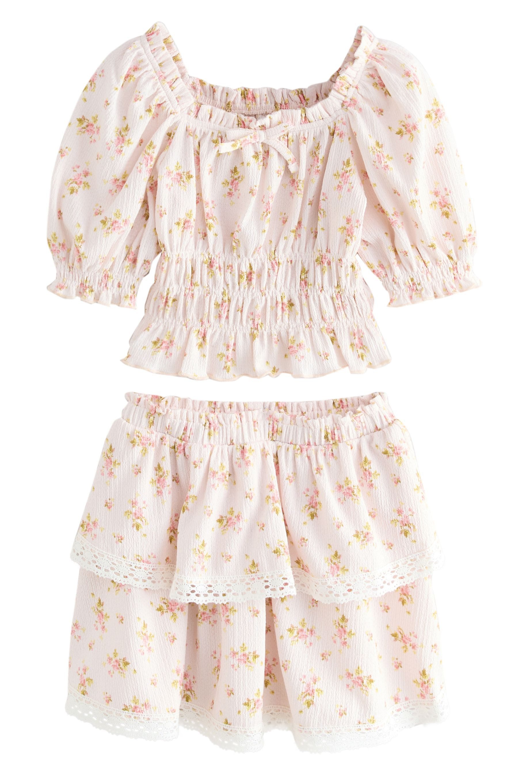 Top & Rock Set aus schulterfreiem Oberteil und Rock