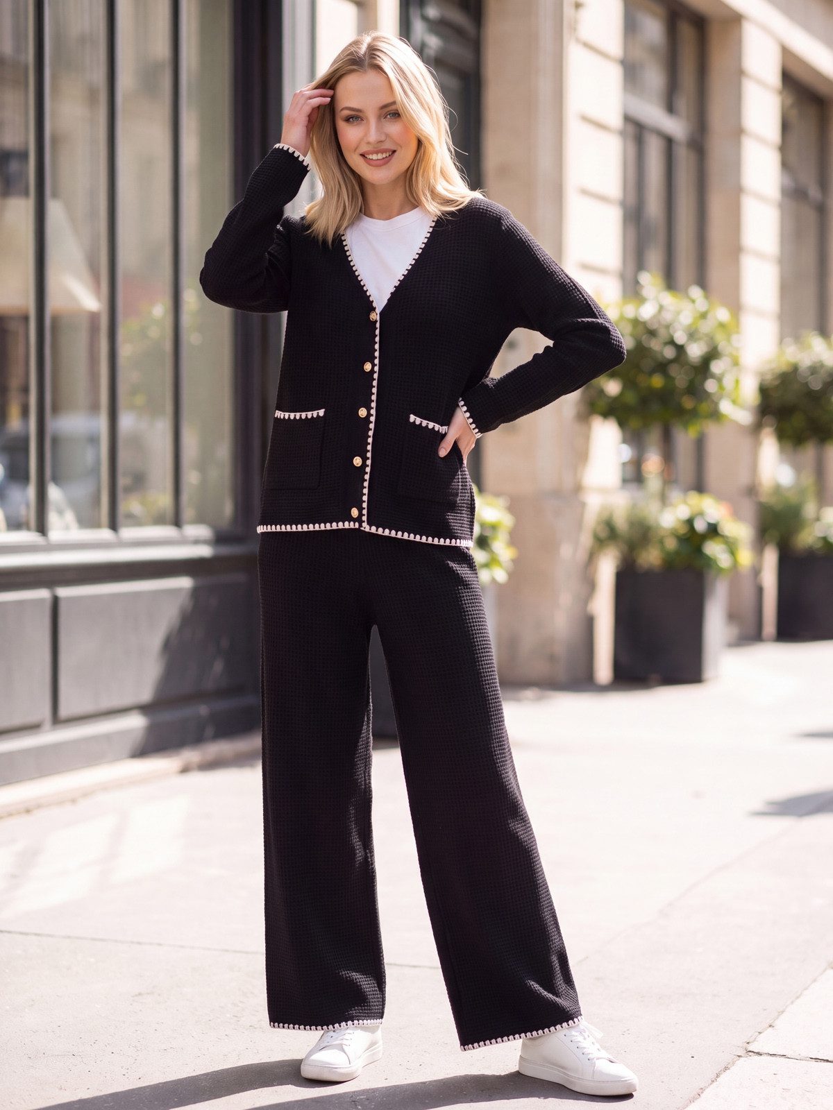 Anzug Damen-Zweiteiler aus Pullover und Hose mit weitem Bein