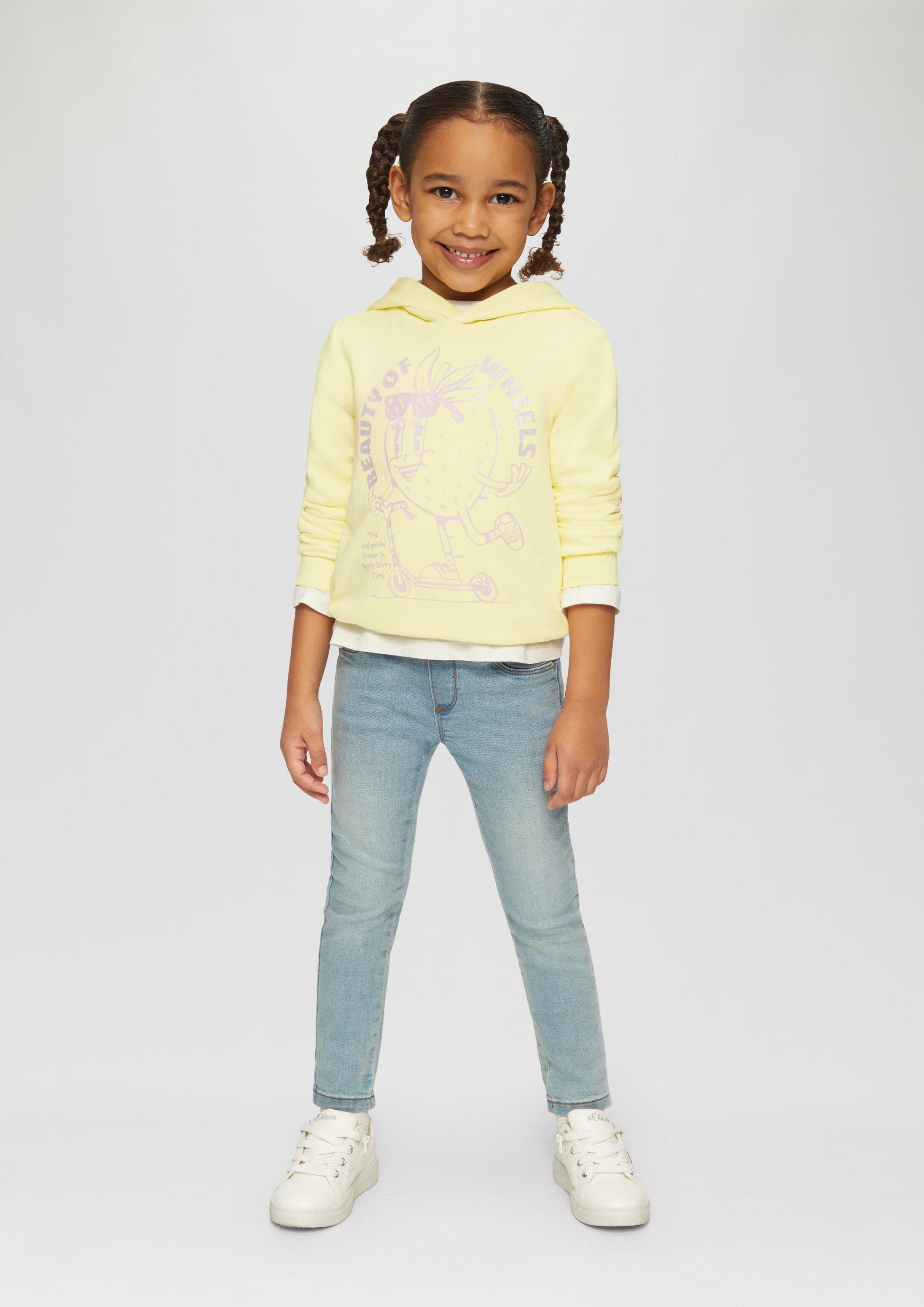 s.Oliver Sweatshirt Sweatshirt Hoodie mit Glitzerprint