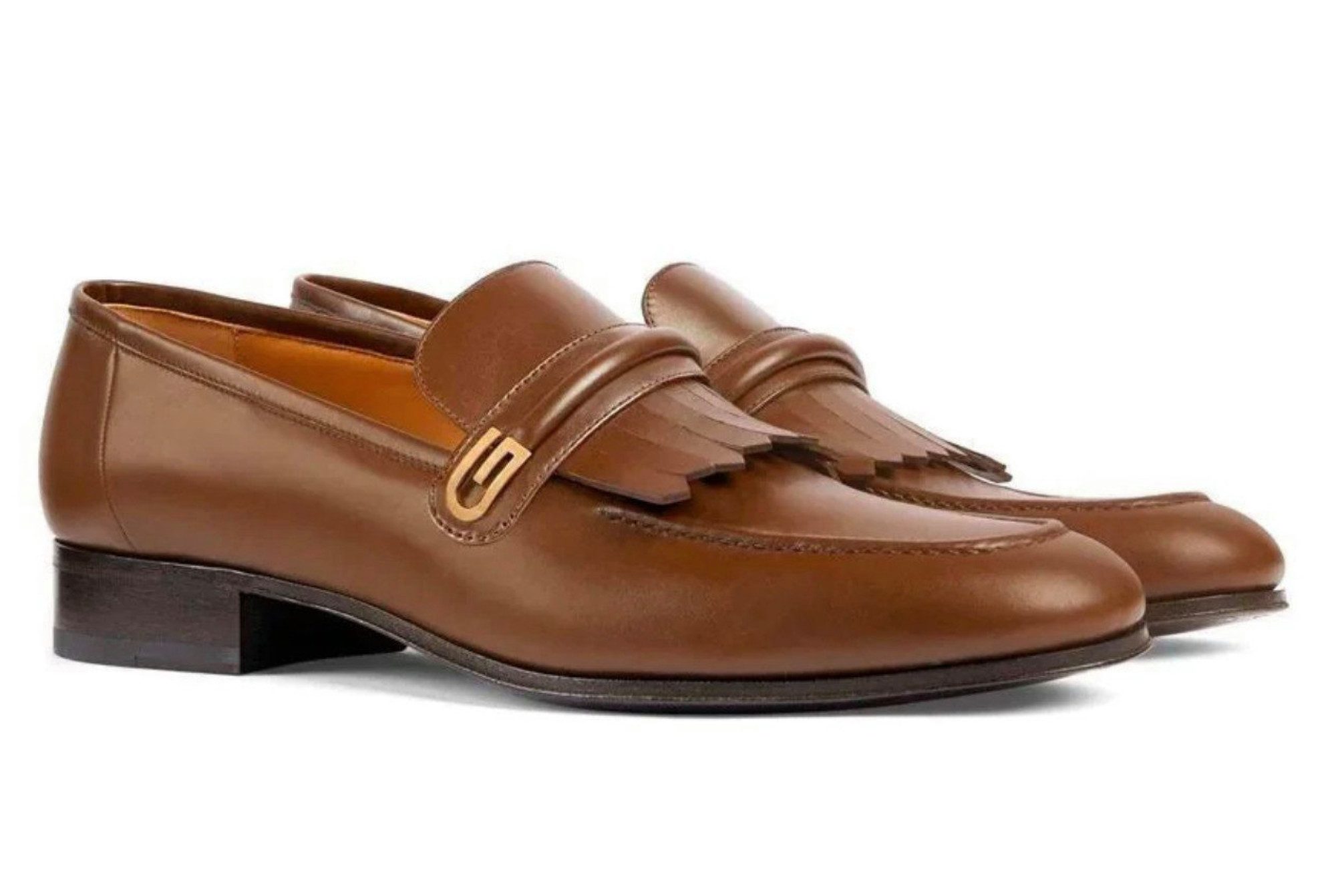 GUCCI Schuhe Loafers Mirrored G Gold Waxed Slippers Mokassin Loafer Spiegelnden G-Logos und der dekorativen Fransenverzierung.