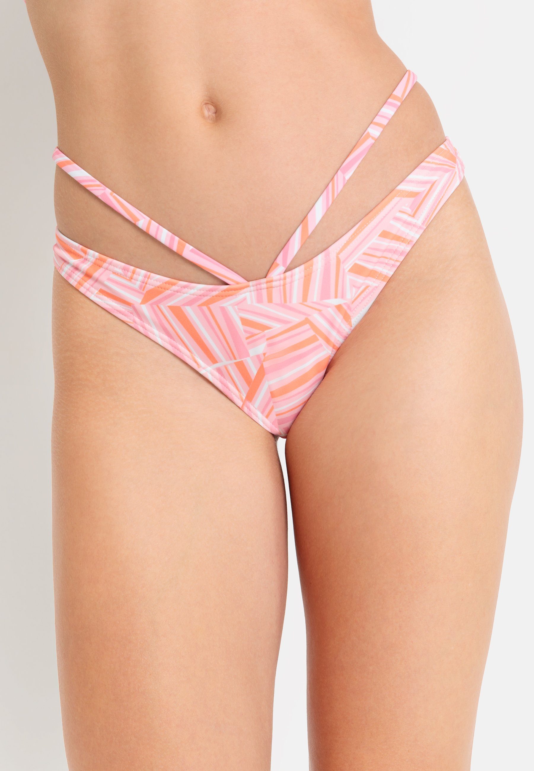 LSCN by LASCANA Bikini-Hose Lisa mit seitlichen Hüft-Straps. € 24,99