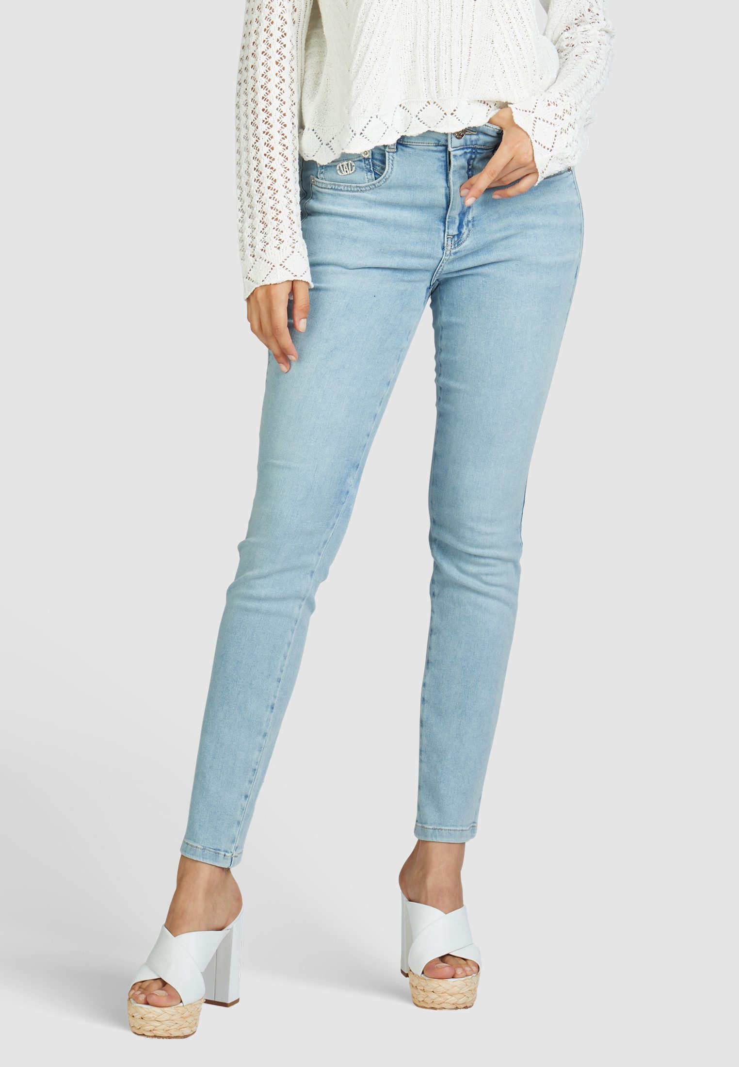 MARC AUREL Skinny-fit-Jeans aus leichtem Blue Denim mit Lyocellanteil