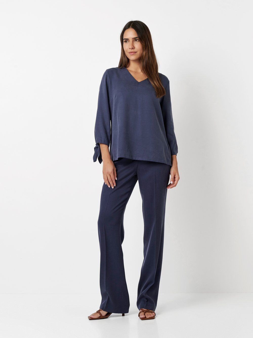 TONI Bügelfaltenhose Luisa aus seidiger Lyocell-Qualität günstig online kaufen