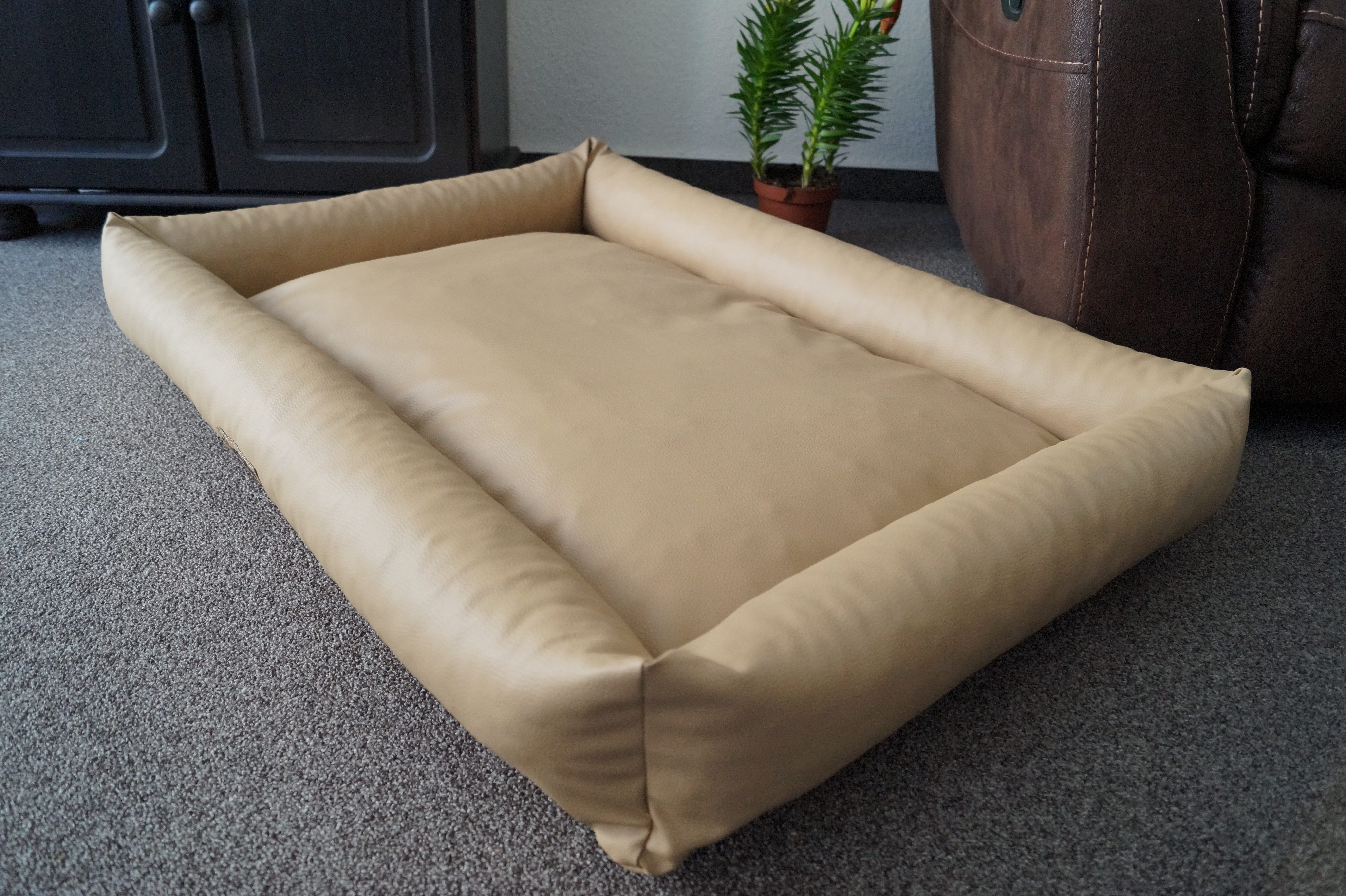 Hundebettenmanufaktur Hundekorb Hundebett PicoBello beidseitig Kunstleder Farbe und Größe wählbar