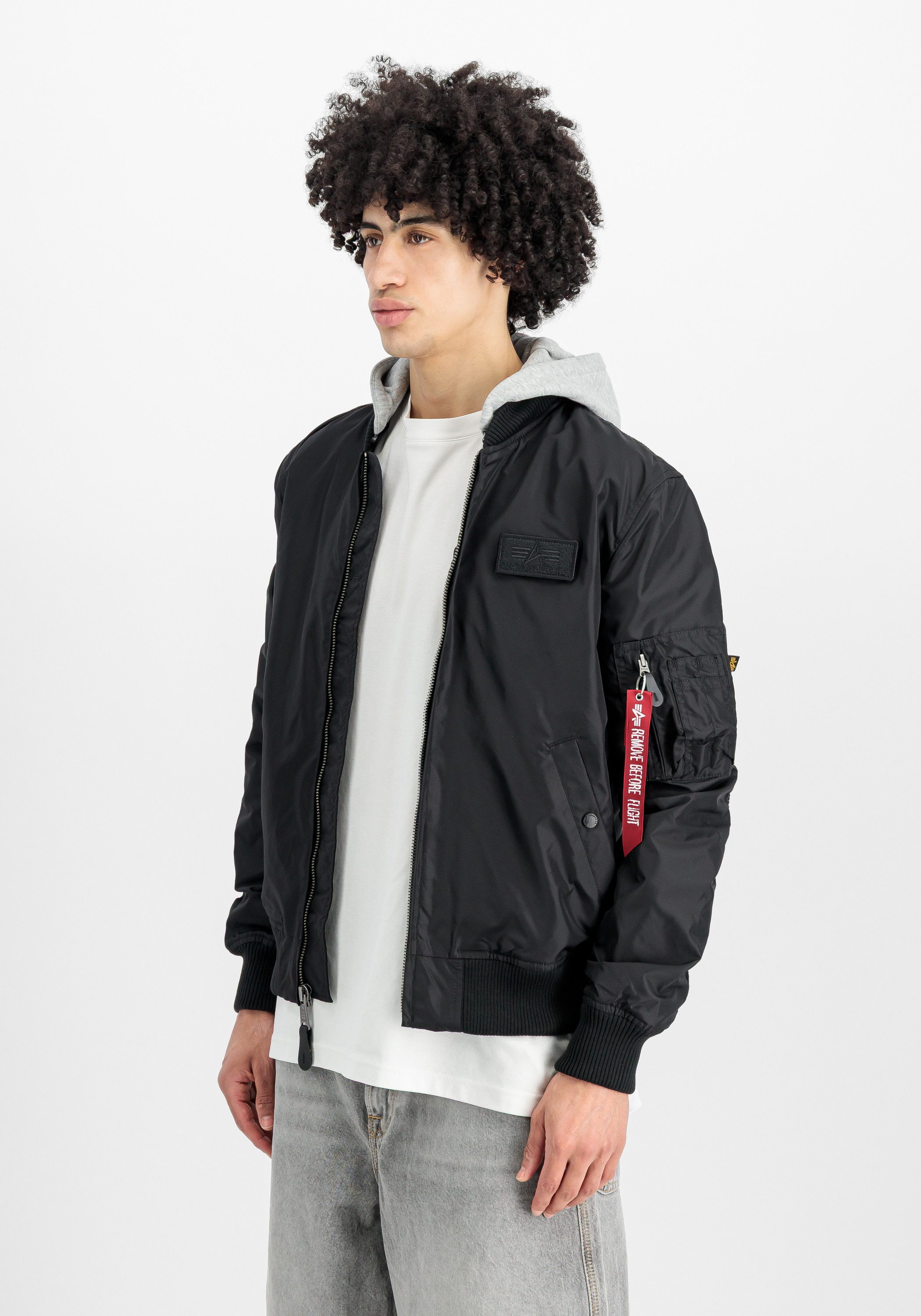 Alpha Industries Bomberjacke MA-1 TT Hood Light