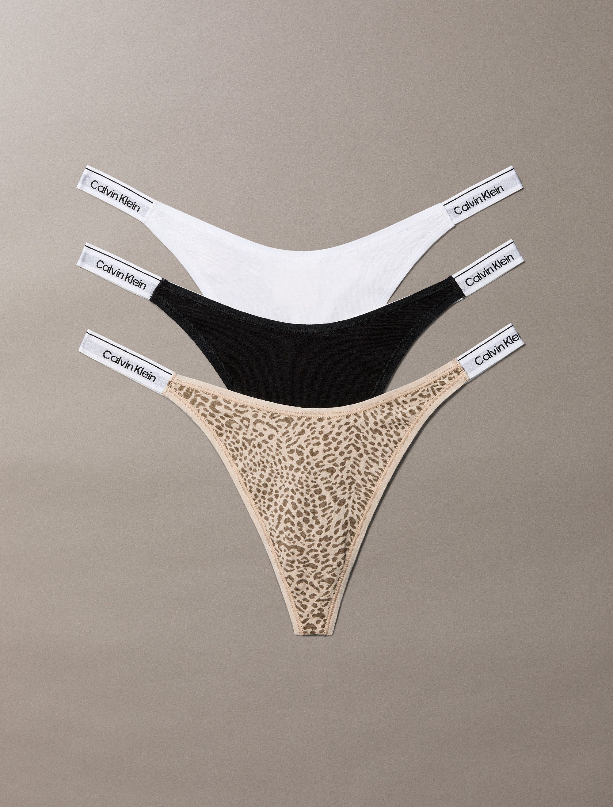 Calvin Klein Underwear Tanga (Packung, 3er-Pack) Körpernahe Passform mit elastischem Bund