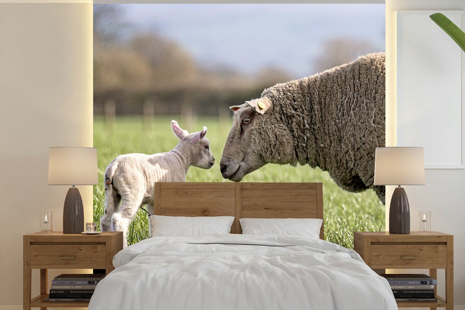 MuchoWow Fototapete St), Vliestapete Fototapete Schafe für Schlafzimmer (4 Wohnzimmer - - Küche, Frühling, Gras bedruckt, Matt