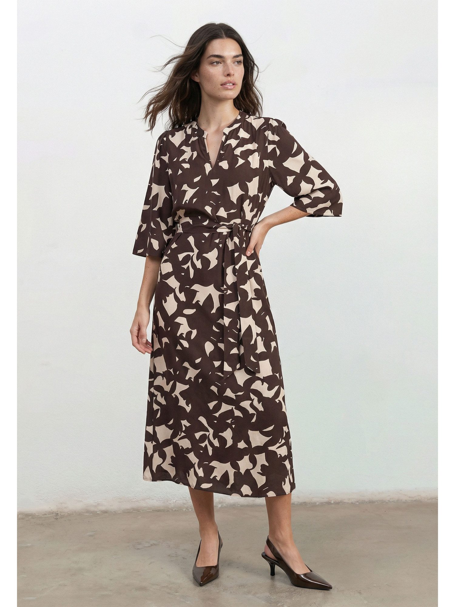 Blusenkleid leichtes Viskosekleid, extraweite Ärmel