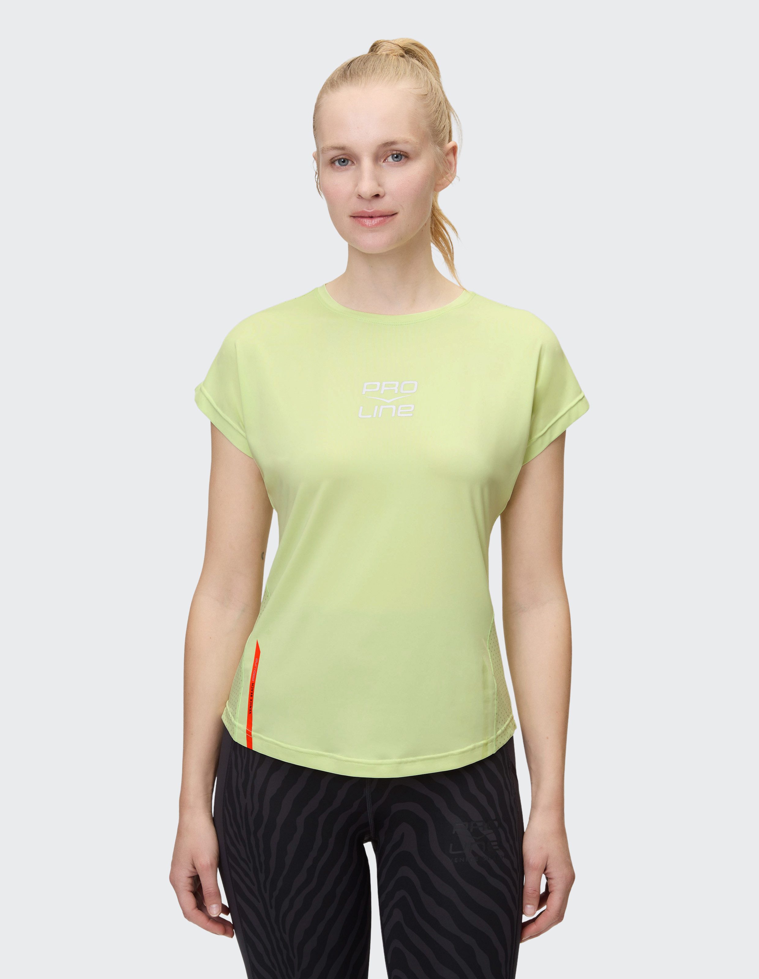 Venice Beach T-Shirt T-Shirt BERKELEY sportliche Passform, für aktive Freizeitgestaltung
