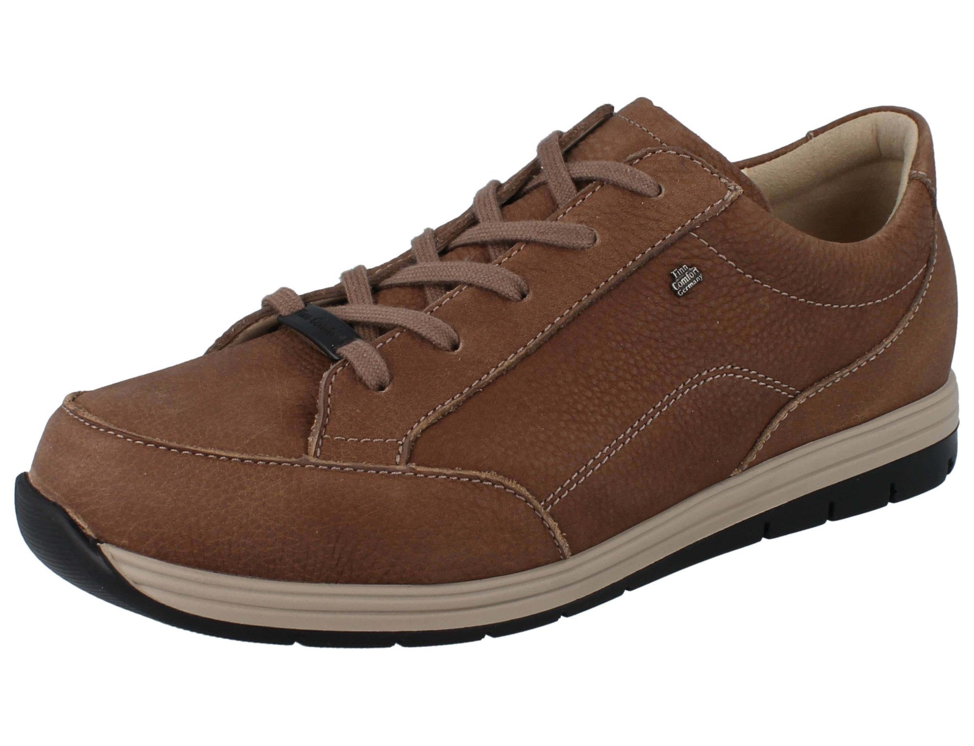 Schnürschuh