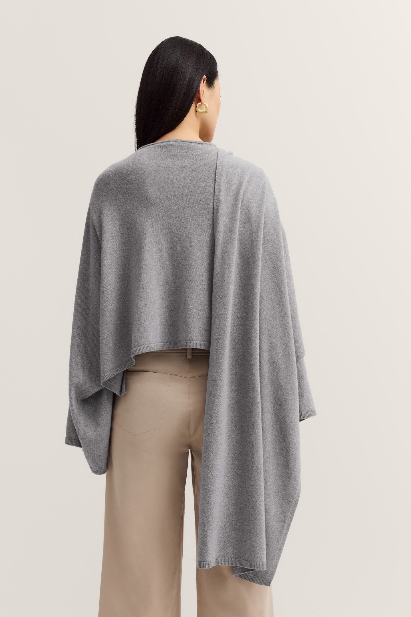 bugatti Strickcape Rundhals-Ausschnitt aus Woll-Kaschmir-Mix