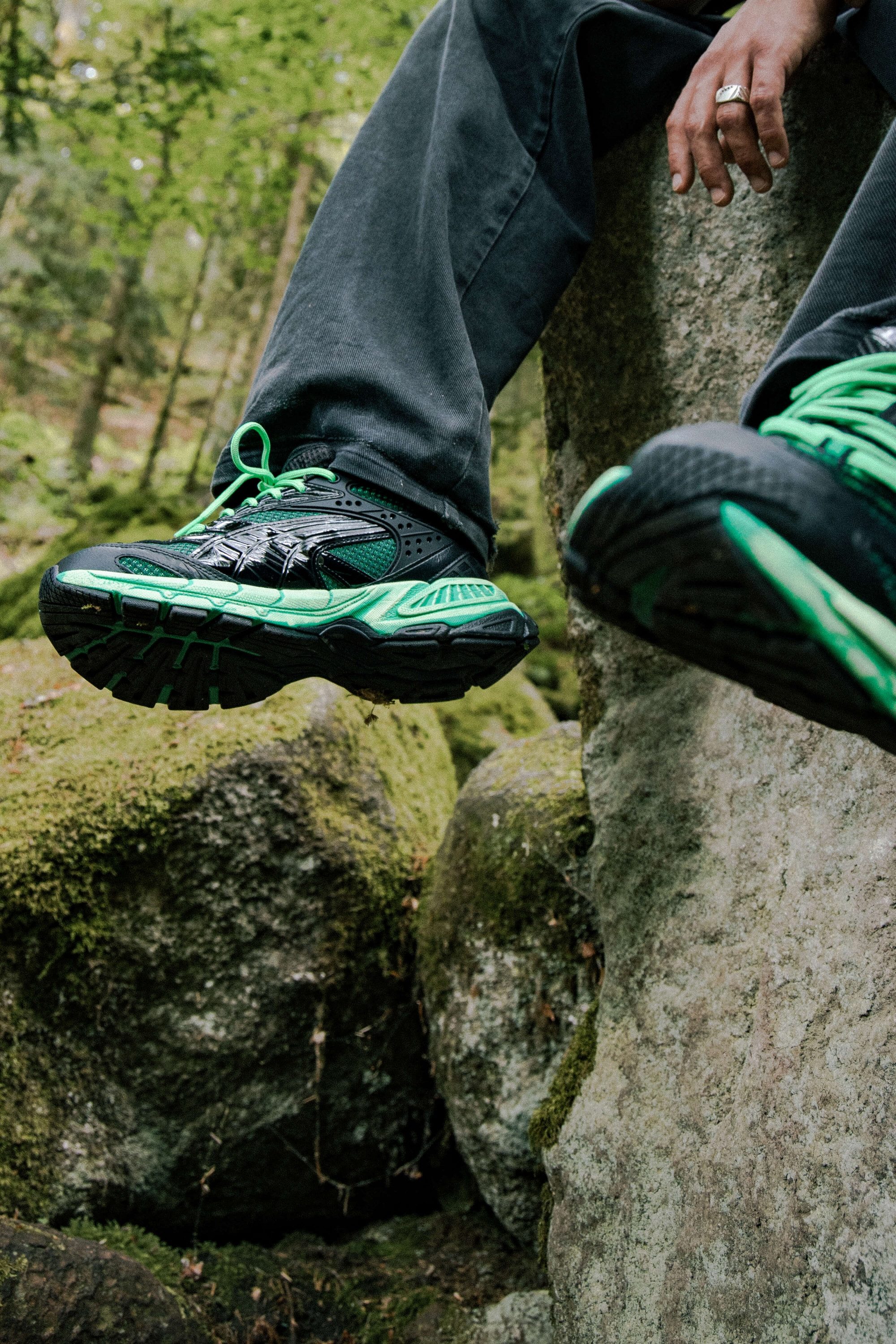 PUMA Puma Velophasis Black Forest Sneaker günstig online kaufen