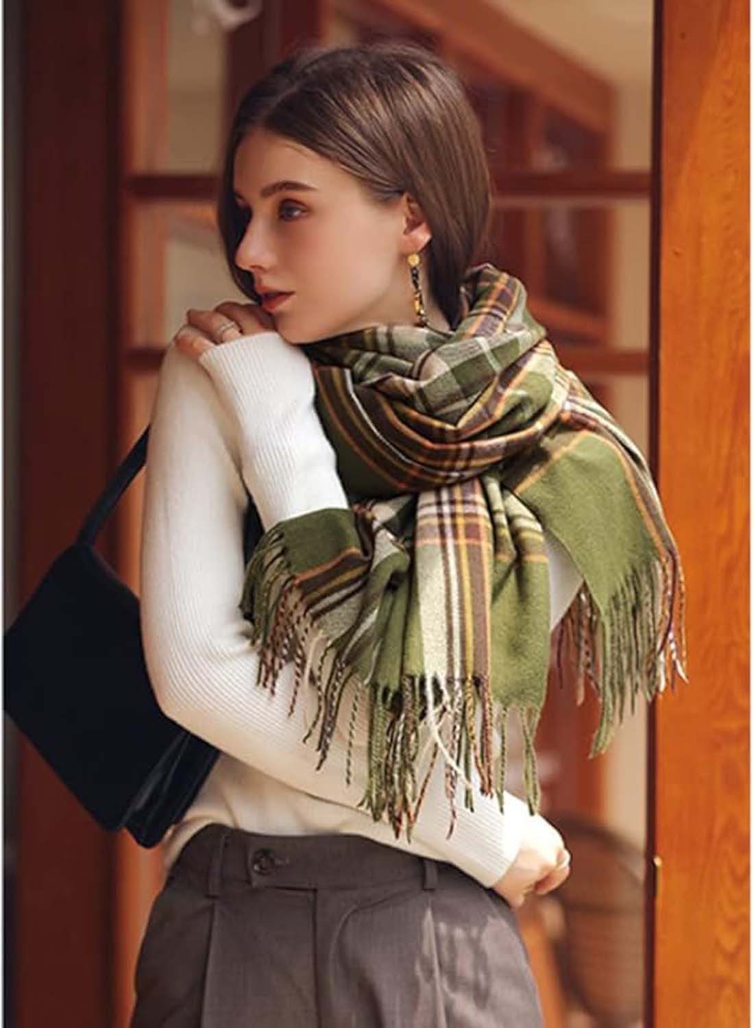 Oemmn Wollschal Damen Schal,kuschelweich Karo,Winter Schal Poncho Qualität mit Fransen – Bild 3 von 4