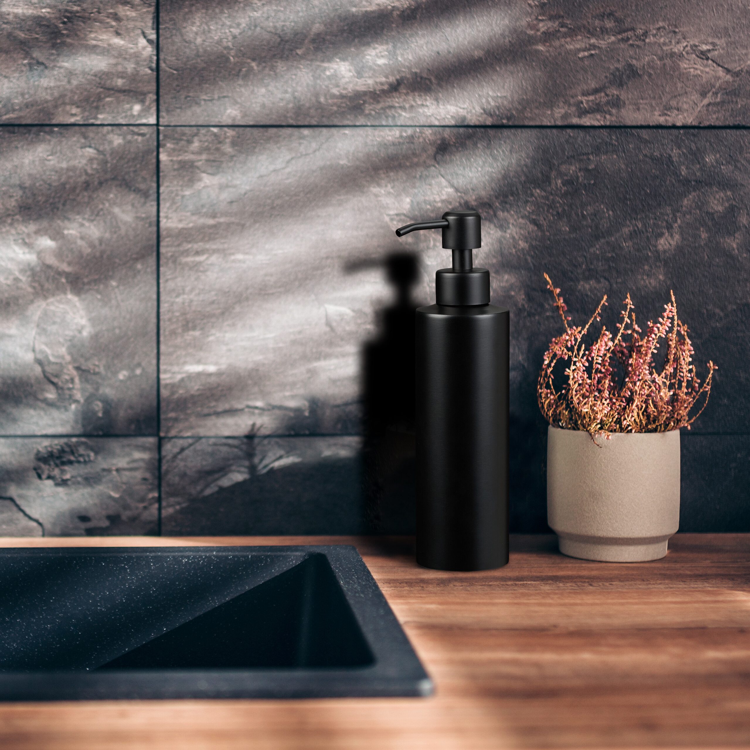 relaxdays Seifenspender 2x Seifenspender Edelstahl 300ml schwarz günstig online kaufen