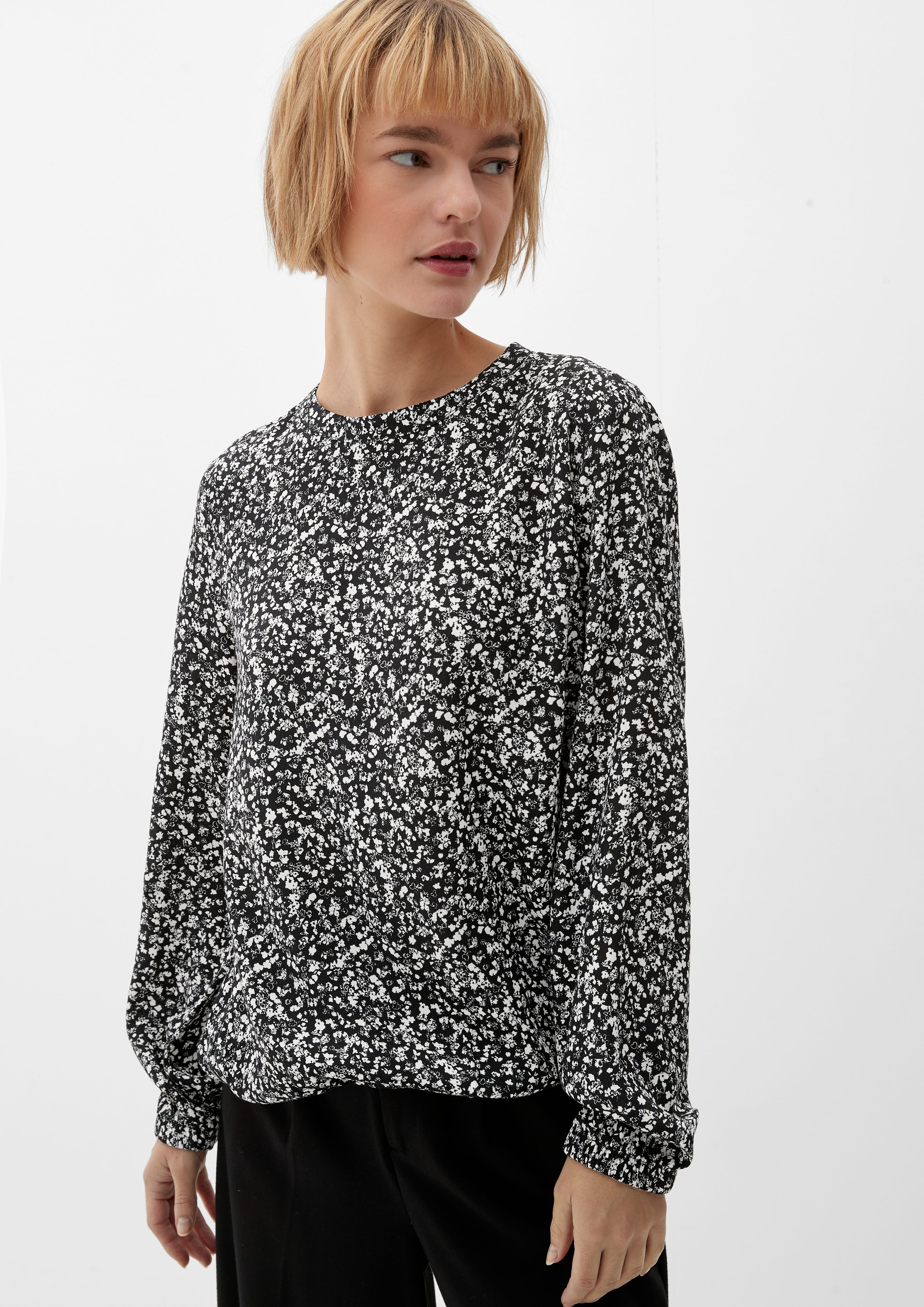 s.Oliver Langarmbluse Print-Bluse Viskose-Crêpe weiß aus