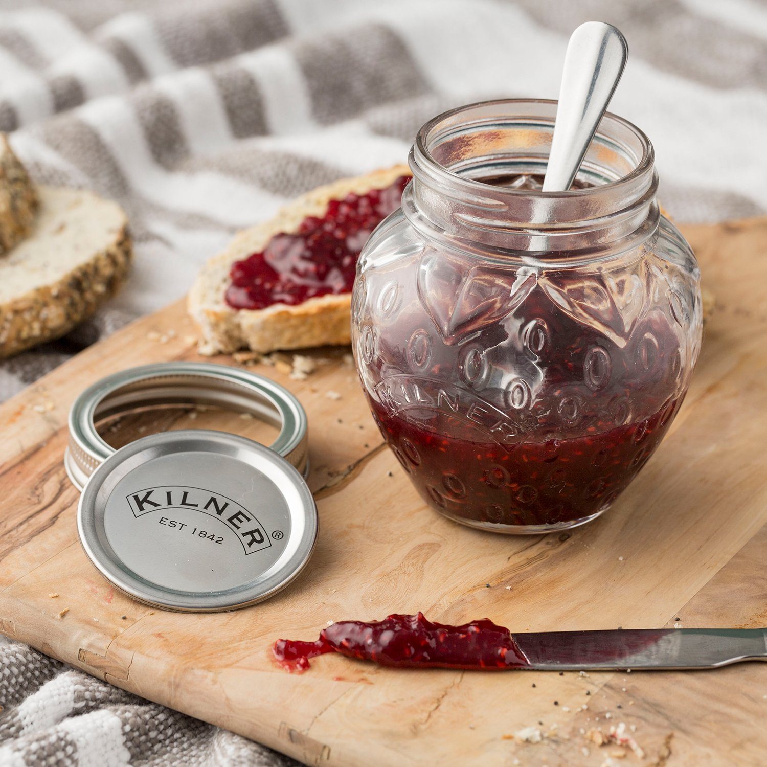 KILNER Marmeladenglas, Glas/Metall, sicheres Einkochen von Obst und Gemüse  dank qualitativ hochwertigen Materialien