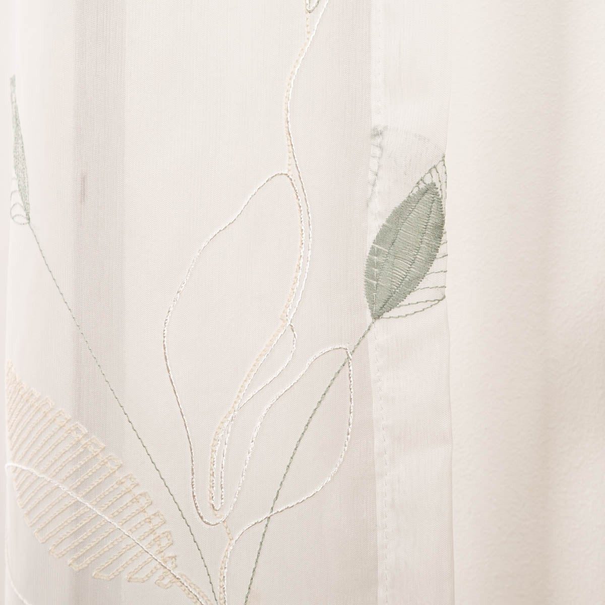 SCHÖNER LEBEN. Stoff Gardinenstoff Meterware Voile Stickerei Blätter weiß grün 280cm, bestickt
