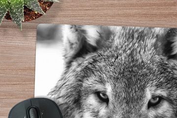 MuchoWow Gaming Mauspad Wolf im Winter in Schwarz und Weiß (1-St), Mousepad mit Rutschfester Unterseite, Gaming, 40x40 cm, XXL, Großes