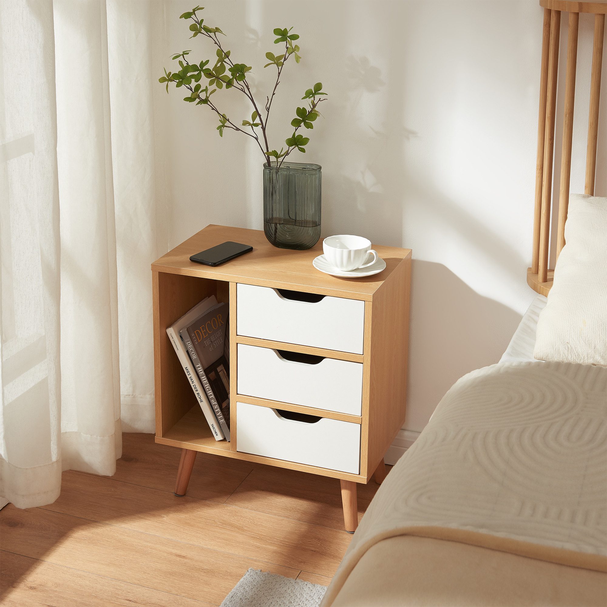 en.casa Nachttisch, »Bordkak« 55x48x30 cm 3 Schubladen 1 Fach Holzbeine Eicheoptik/Weiß