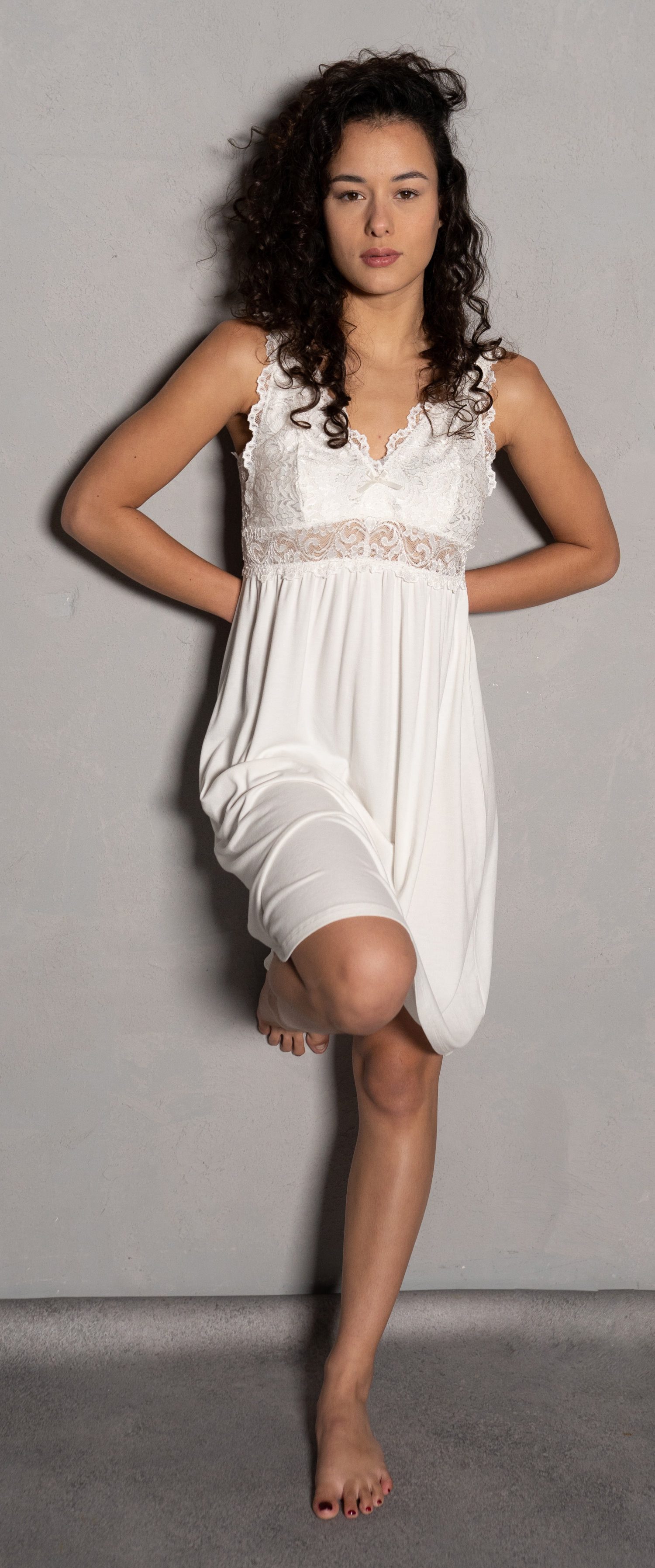 By Louise Nachthemd Damen Schlafshirt mit Spitze Negligee (1-tlg) edles Design