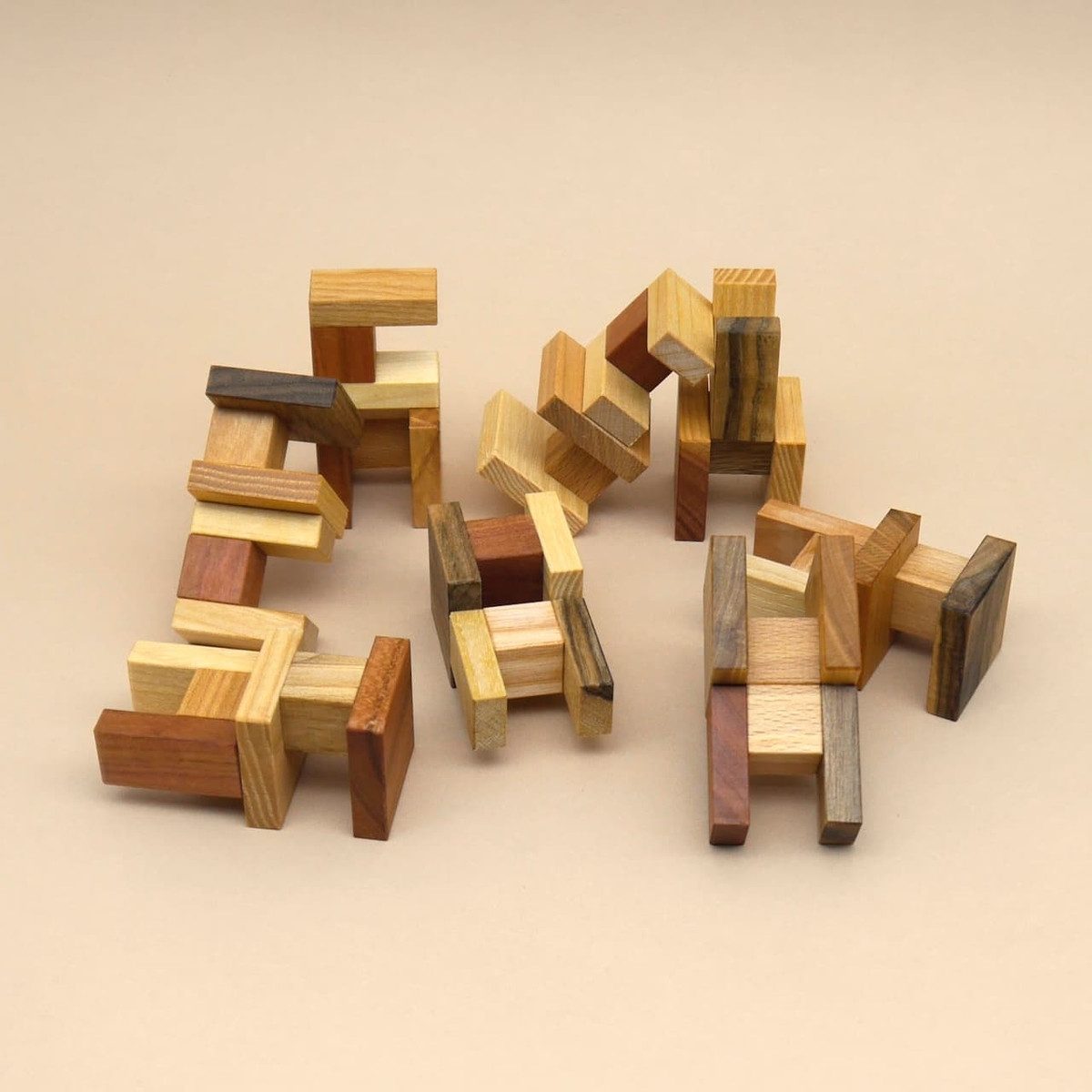 ROMBOL Denkspiele Spiel TWO U - schwieriges Interlocking-Puzzle, Knobelspiel, Denkspiel