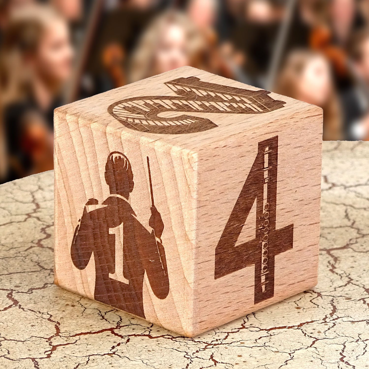 keepdrum Spielzeug-Musikinstrument keepdrum Musikwürfel Klassik Geschenkidee 8cm, (1 tlg., Holz-Würfel)