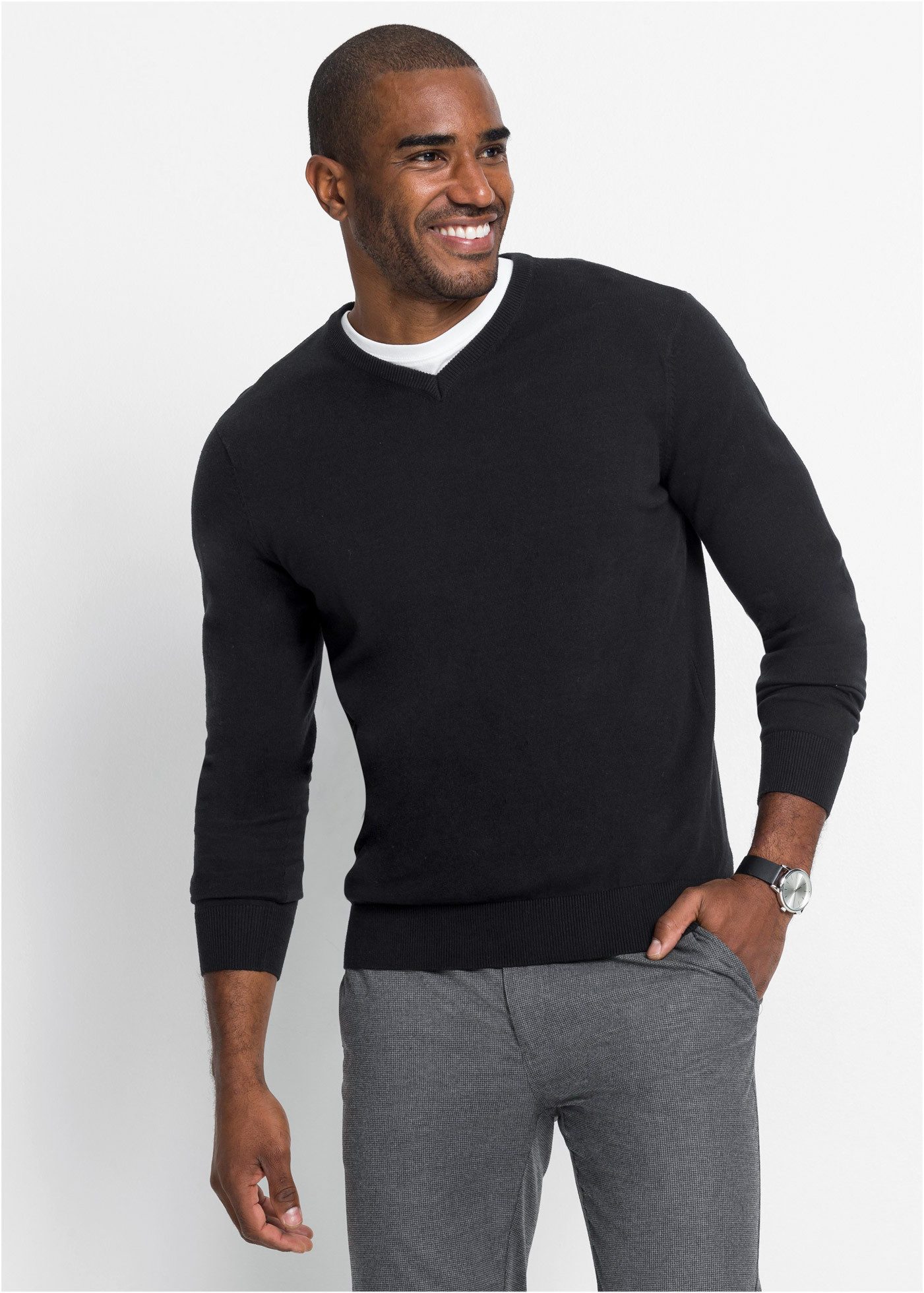 bonprix Strickpullover aus Feinstrickmaterial, mit V-Ausschnitt, Regular Fit