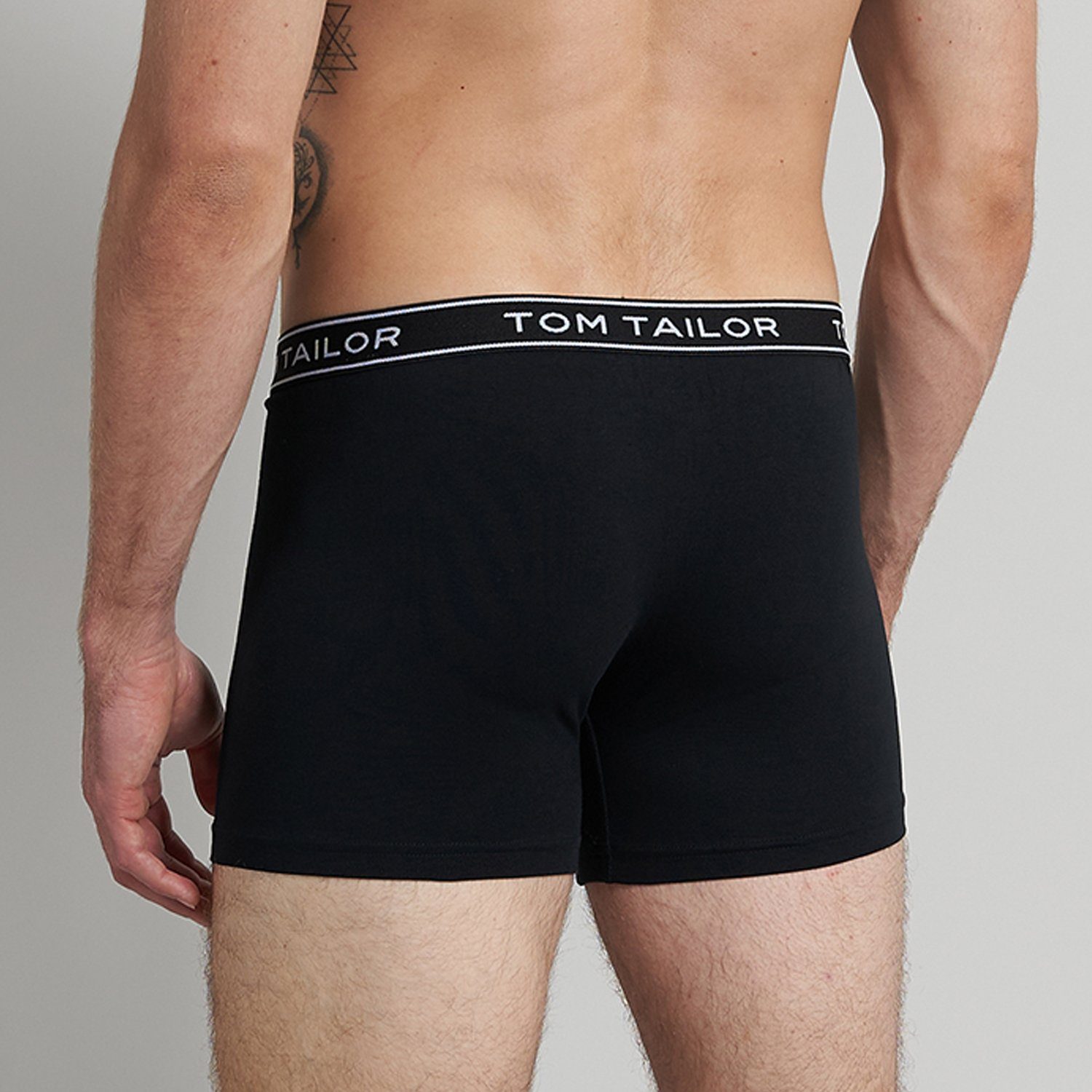 Schwarz mit (6-St) Pack elastisch, Navy / / Logo-Bund, längerem Weiss 6er / im Bein, Grau Boxershorts TOM TAILOR