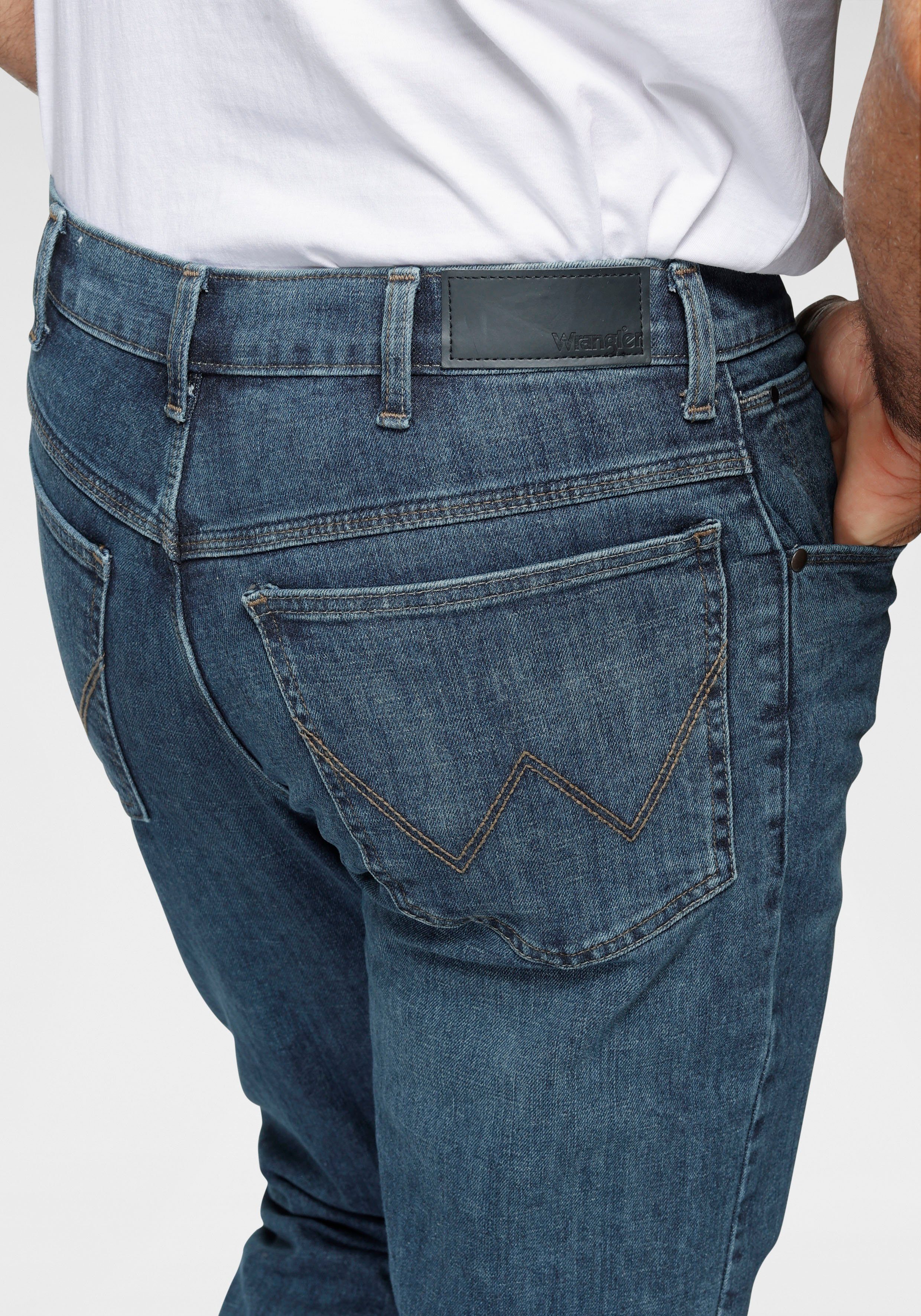 Wrangler Straight-Jeans Authentic Straight