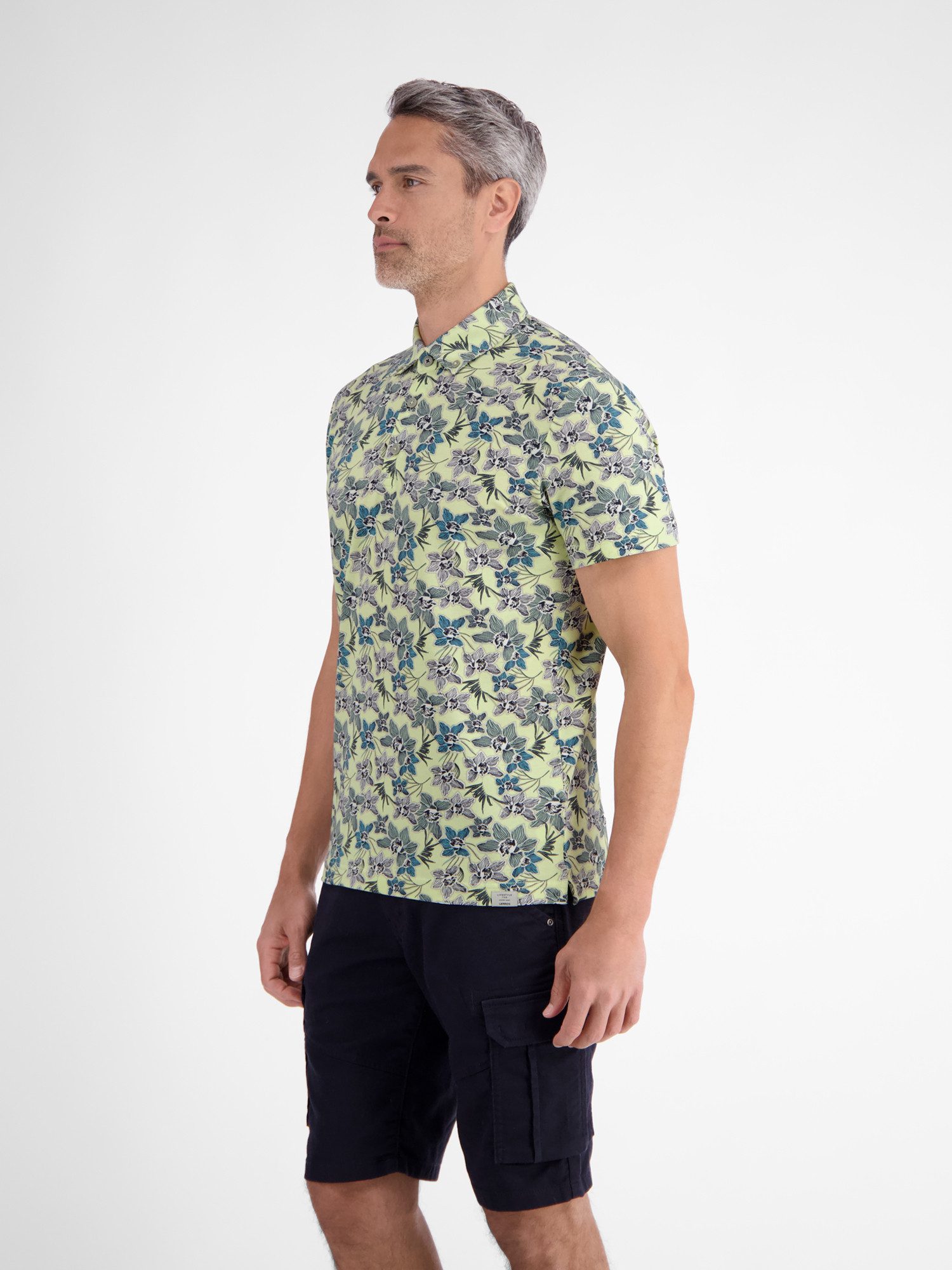 LERROS Poloshirt Sommerliches Poloshirt mit angesagtem, floralem Printmuster – Bild 3 von 5