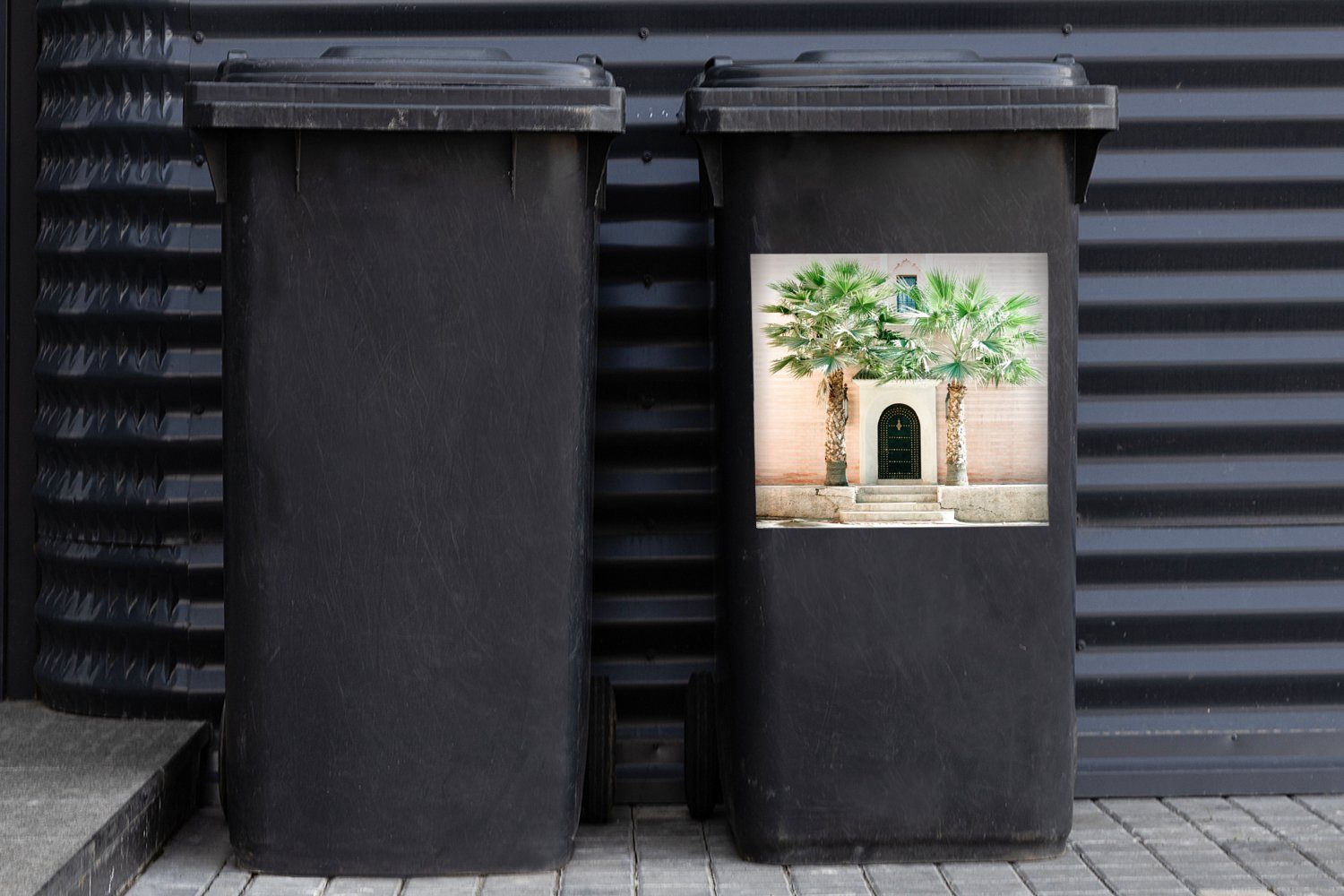 MuchoWow Sticker, (1 Mülltonne, St), Wandsticker - Tür Tropisch Marrakesch Abfalbehälter - Weiß Palme Container, Mülleimer-aufkleber, - -