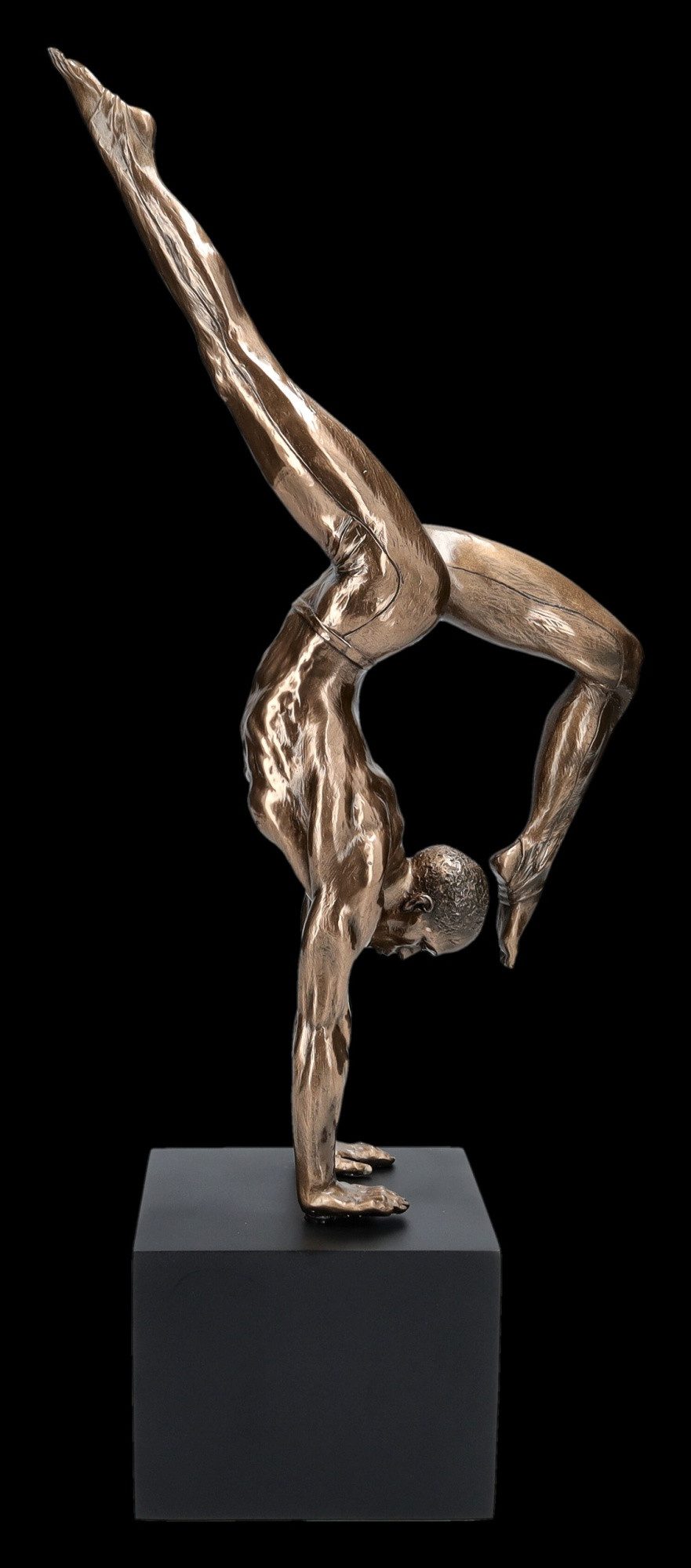 Figuren Shop GmbH Dekofigur Akt Figur Turner – bronzierte Sport Statue Kunststein 40 cm Veronese