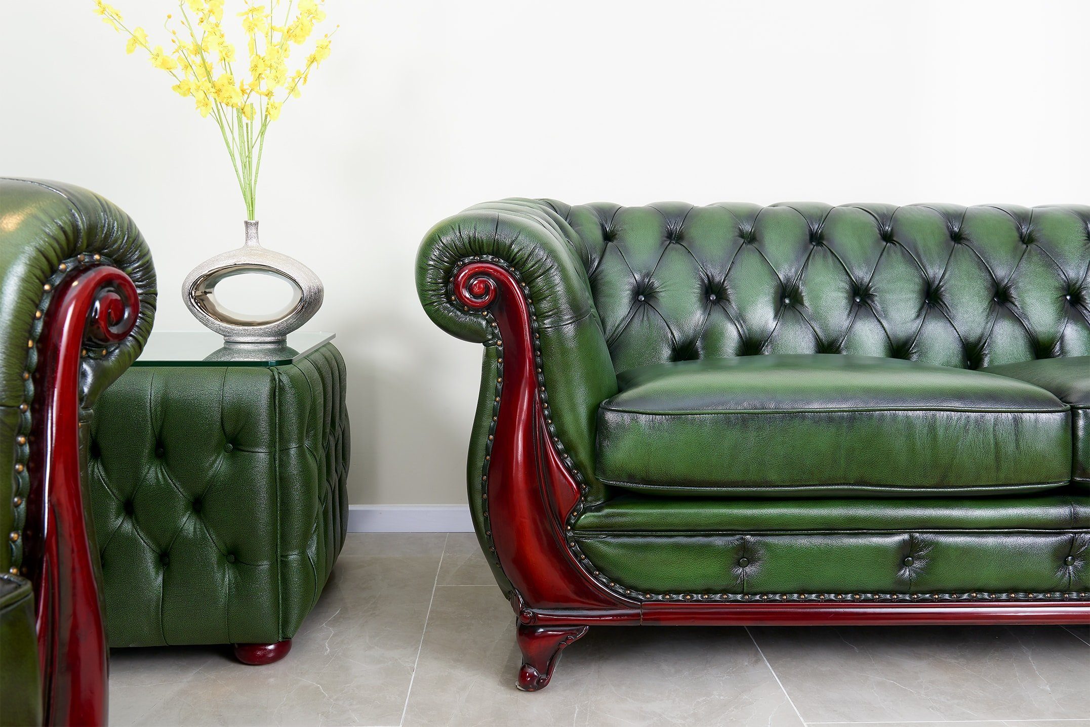 Polstergarnitur Chesterfield Manchester Sofagarnitur Leder Grün von SALOTTINI - Details
