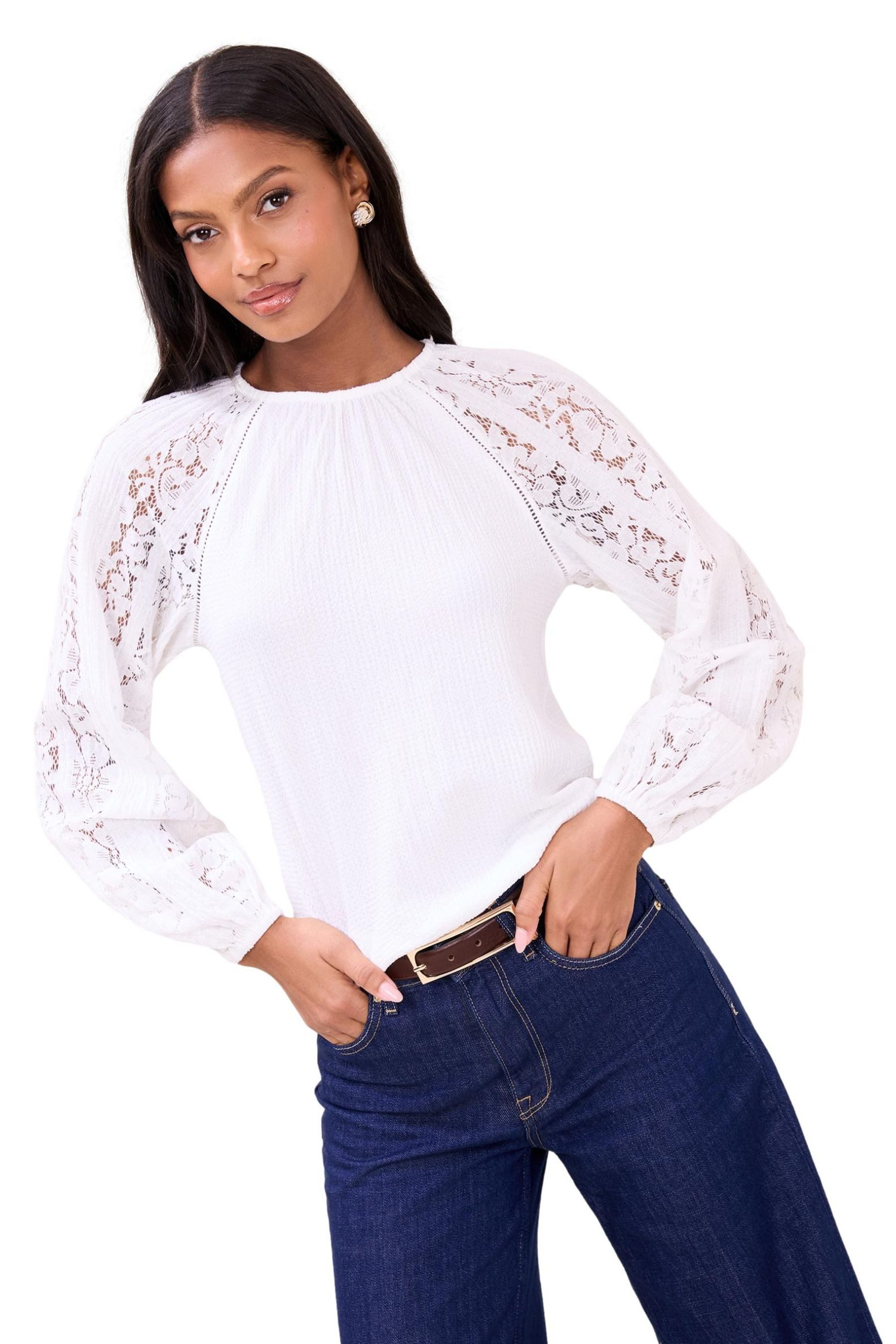 LIPSY Langarmbluse Lipsy Bluse mit Spitze und Blousonärmeln, Regular (1-tlg)