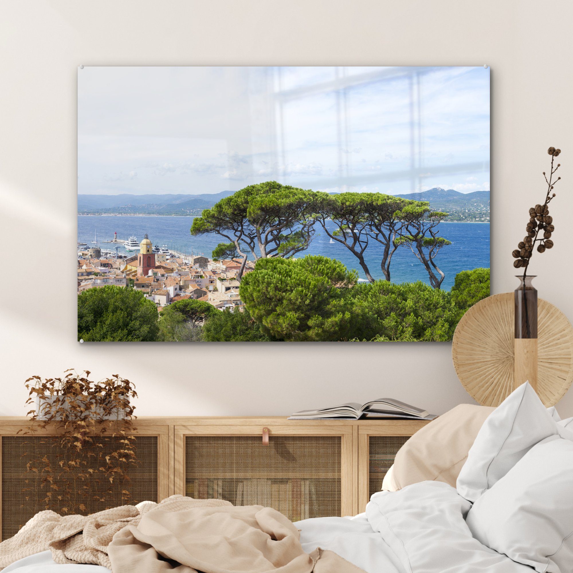 Schlafzimmer Frankreich, in Acrylglasbild & grünen MuchoWow St), Saint-Tropez in Acrylglasbilder Wohnzimmer einer Umgebung (1