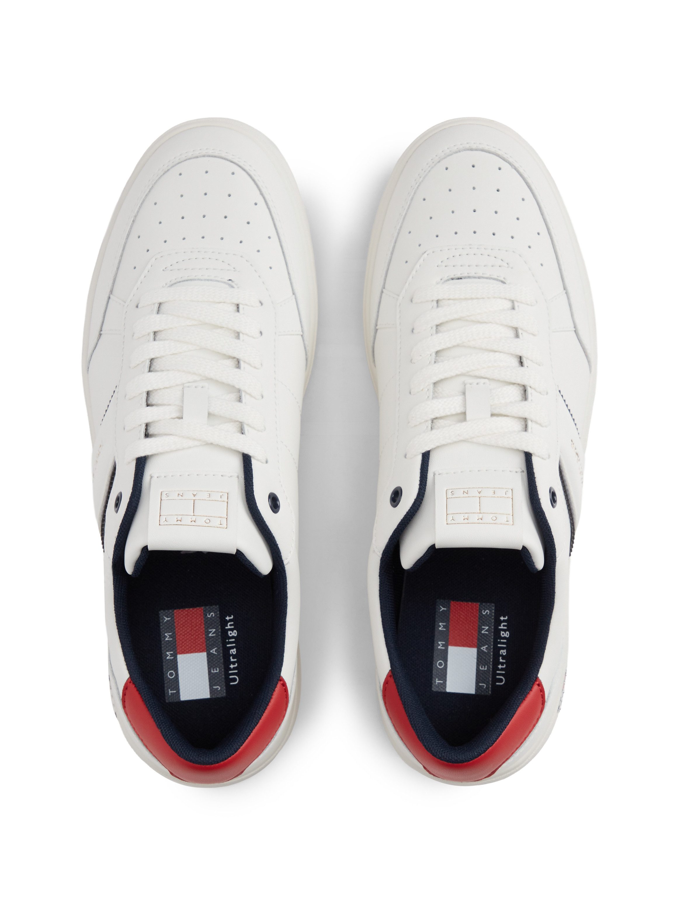 Tommy Jeans LIGHTWEIGHT FLAG LEATHER COURT Sneaker Freizeitschuh, Halbschuh, Schnürer mit Logoflagge im Plateau – Bild 5 von 5