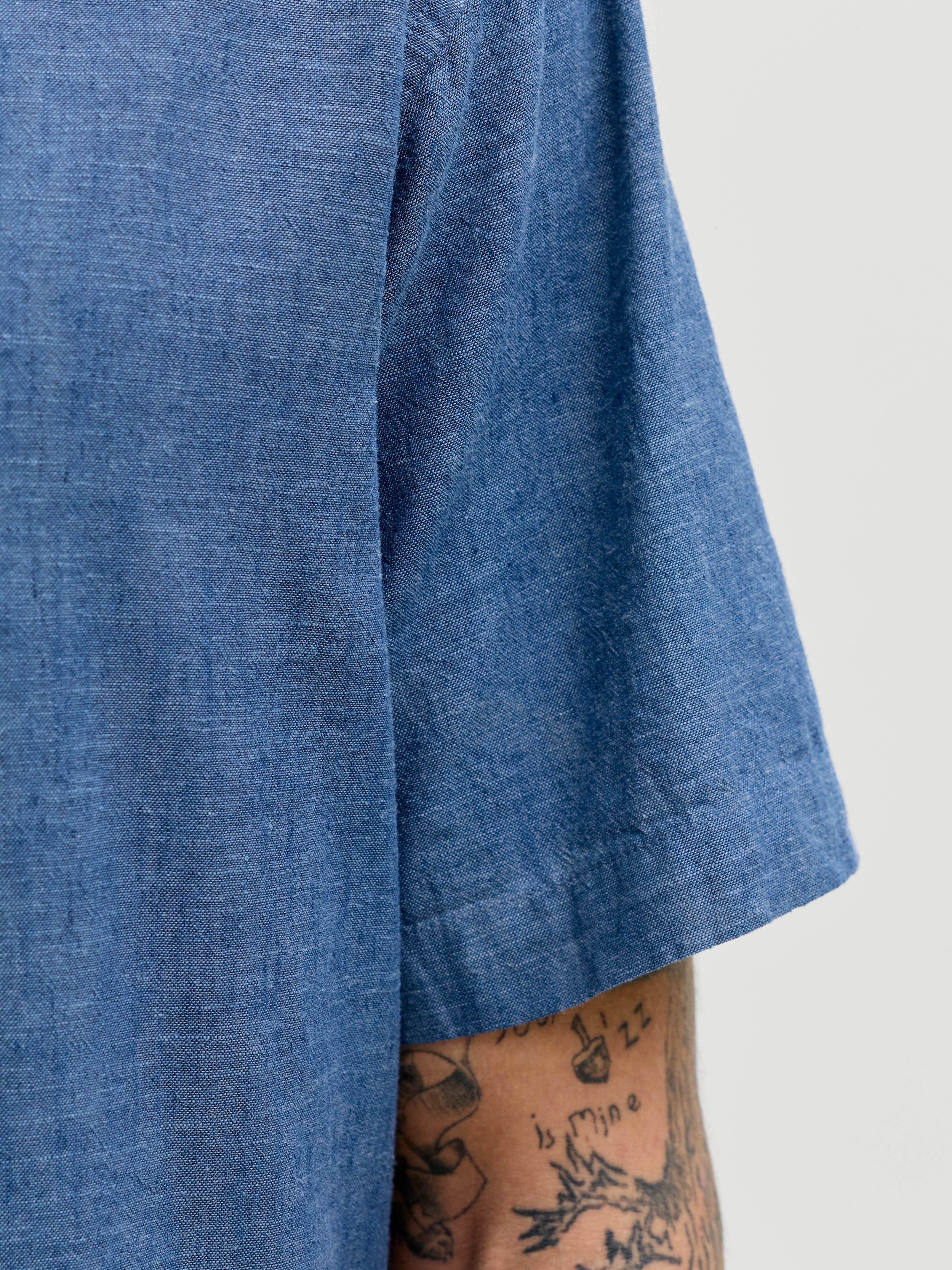 Jack & Jones Kurzarmhemd JJESUMMER LINEN BLEND SHIRT S/S SN Baumwolle mit Leinen, regular fit
