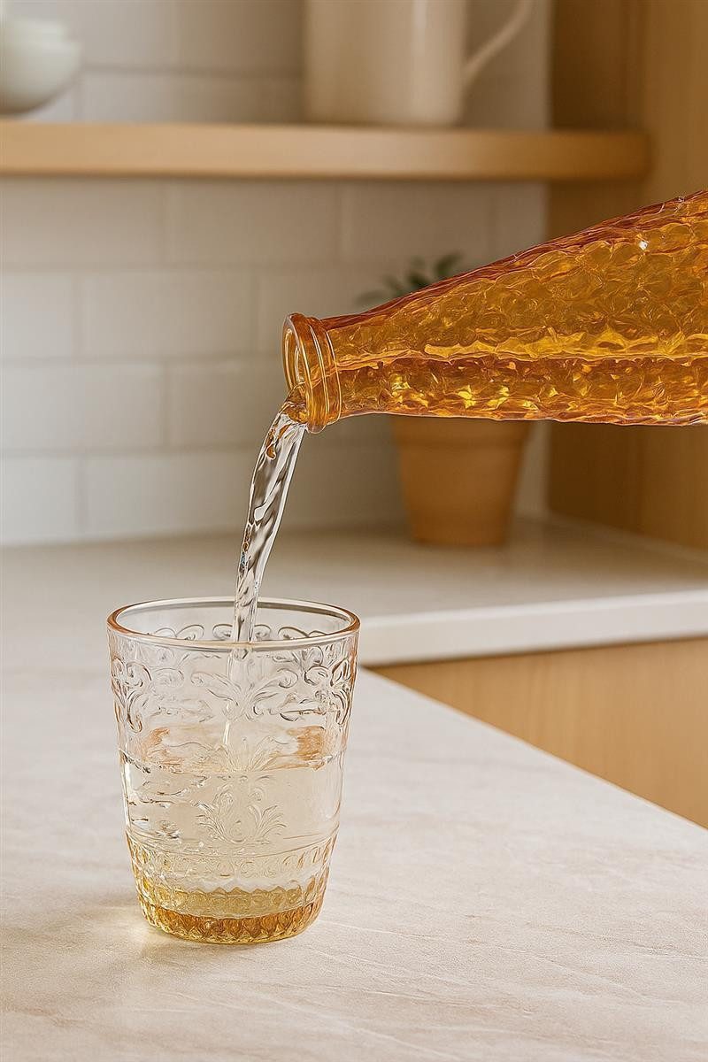 WestCraft Wasserkaraffe Vintage Glas-Wasserflasche 750ml – Diamant oder Linear – Pastellfarben, (1-tlg), Einzeln oder im Set – luftdicht, wiederverwendbar, styl – Bild 4 von 5