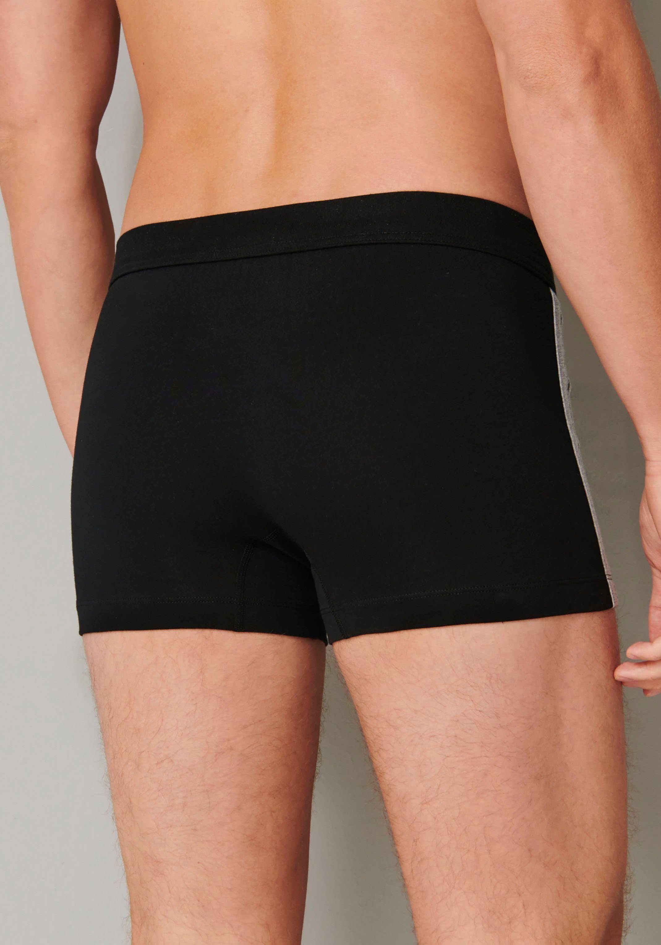 schwarz, schwarz, Streifen (3er-Pack) mit Schiesser schwarz Boxer kontrastreichen