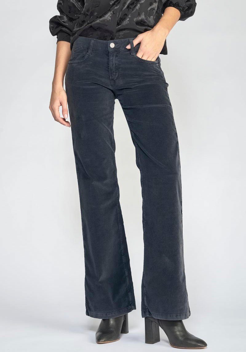 Le Temps Des Cerises Bootcut-Jeans Flare mit samtiger Oberfläche,  Baumwollstretch Denim für hohen Tragekomfort