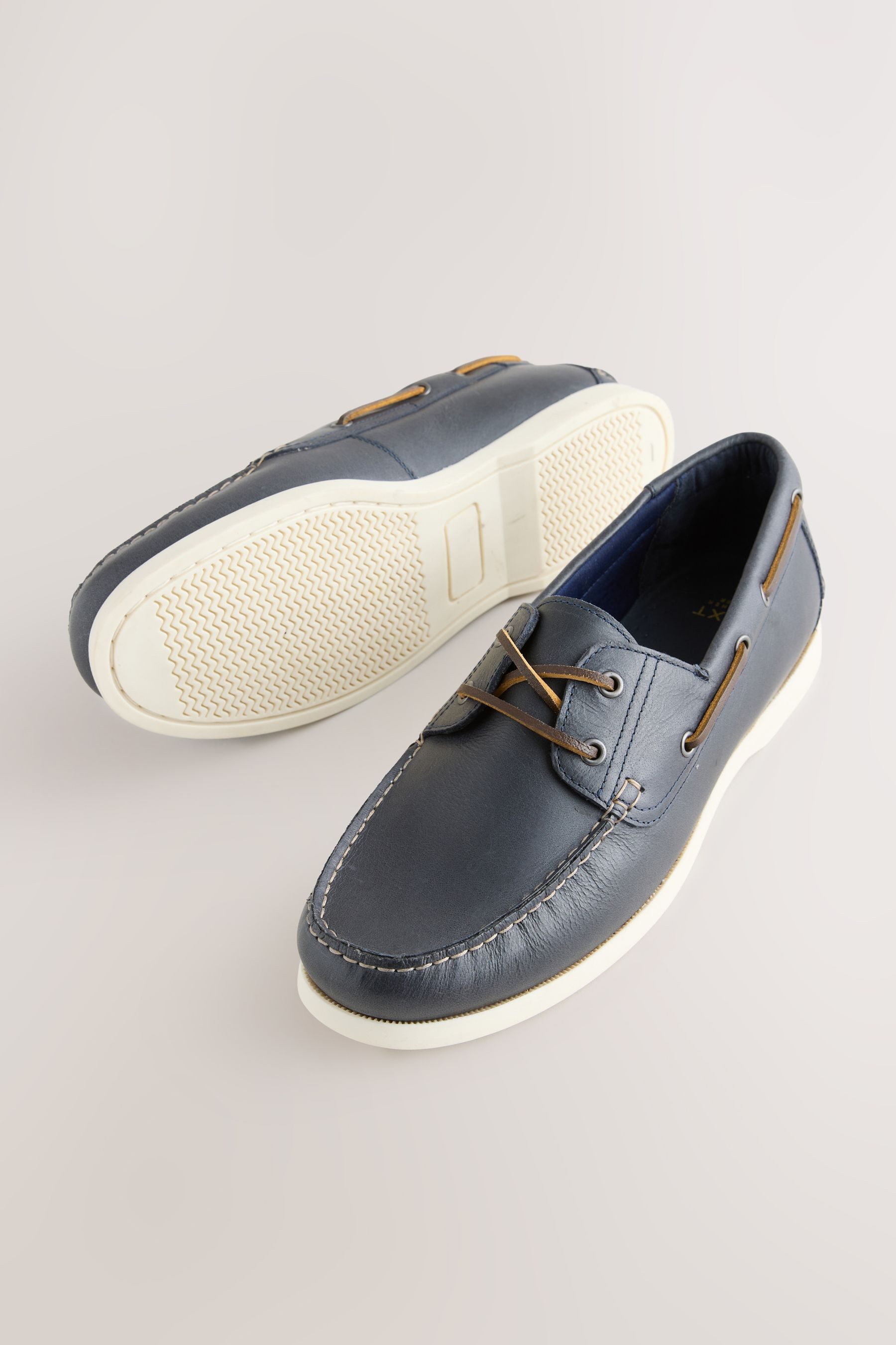 Next Schnürschuh aus Leder Segelschuh (1-tlg)