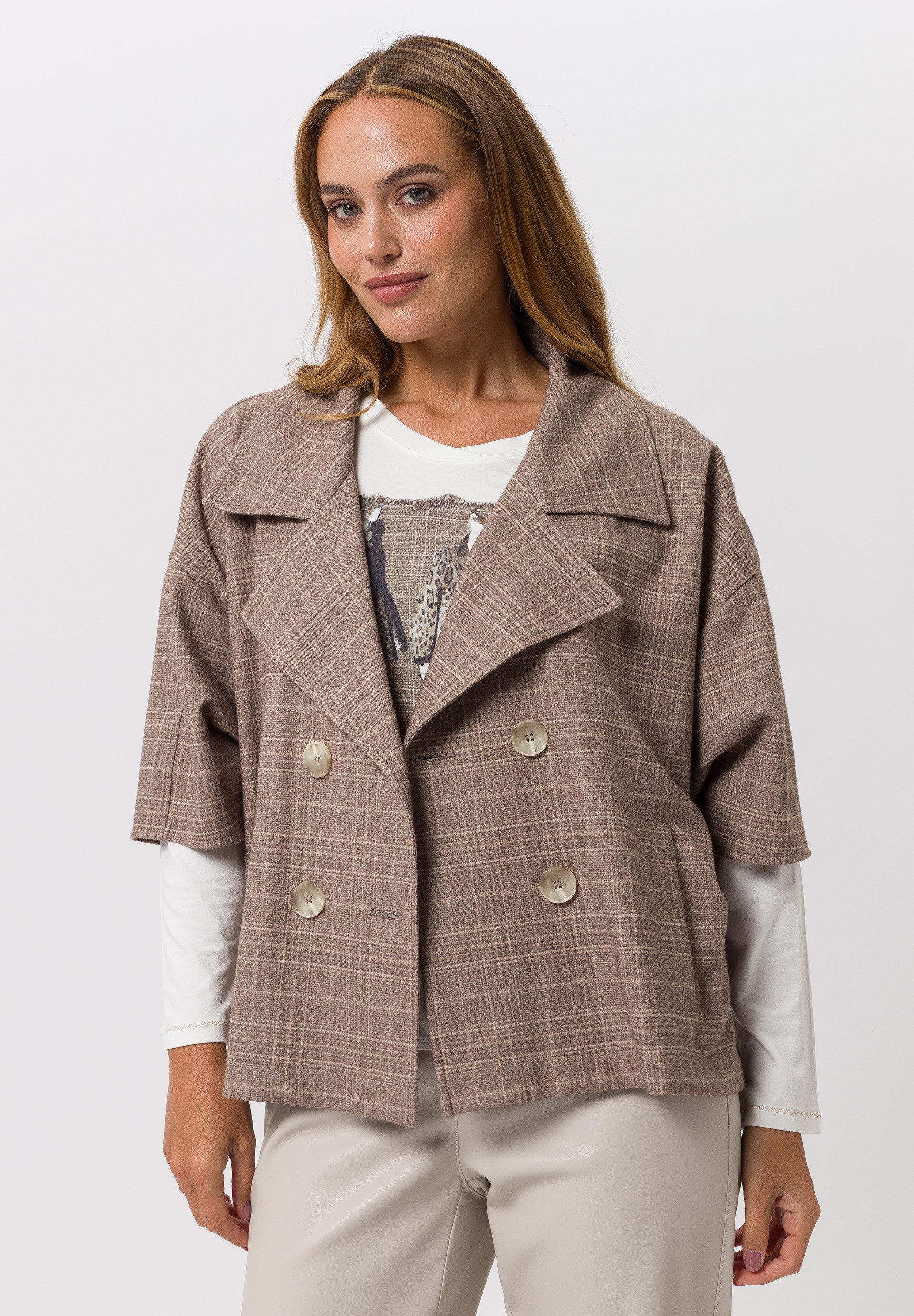 TUZZI Kurzjacke in kastiger Form