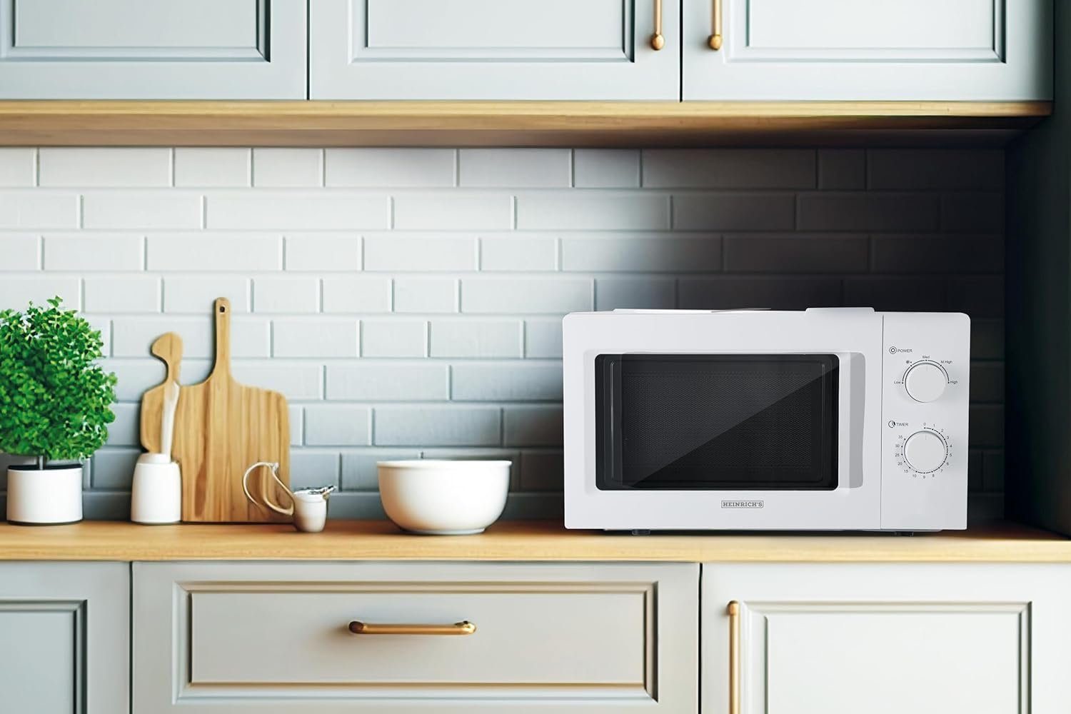 Heinrich's mikrodalga fırın HMW 8845, 20,00 l, kompakt mikrodalga, 5 güç seviyesi, 35 dakikalık zamanlayıcı dahil.