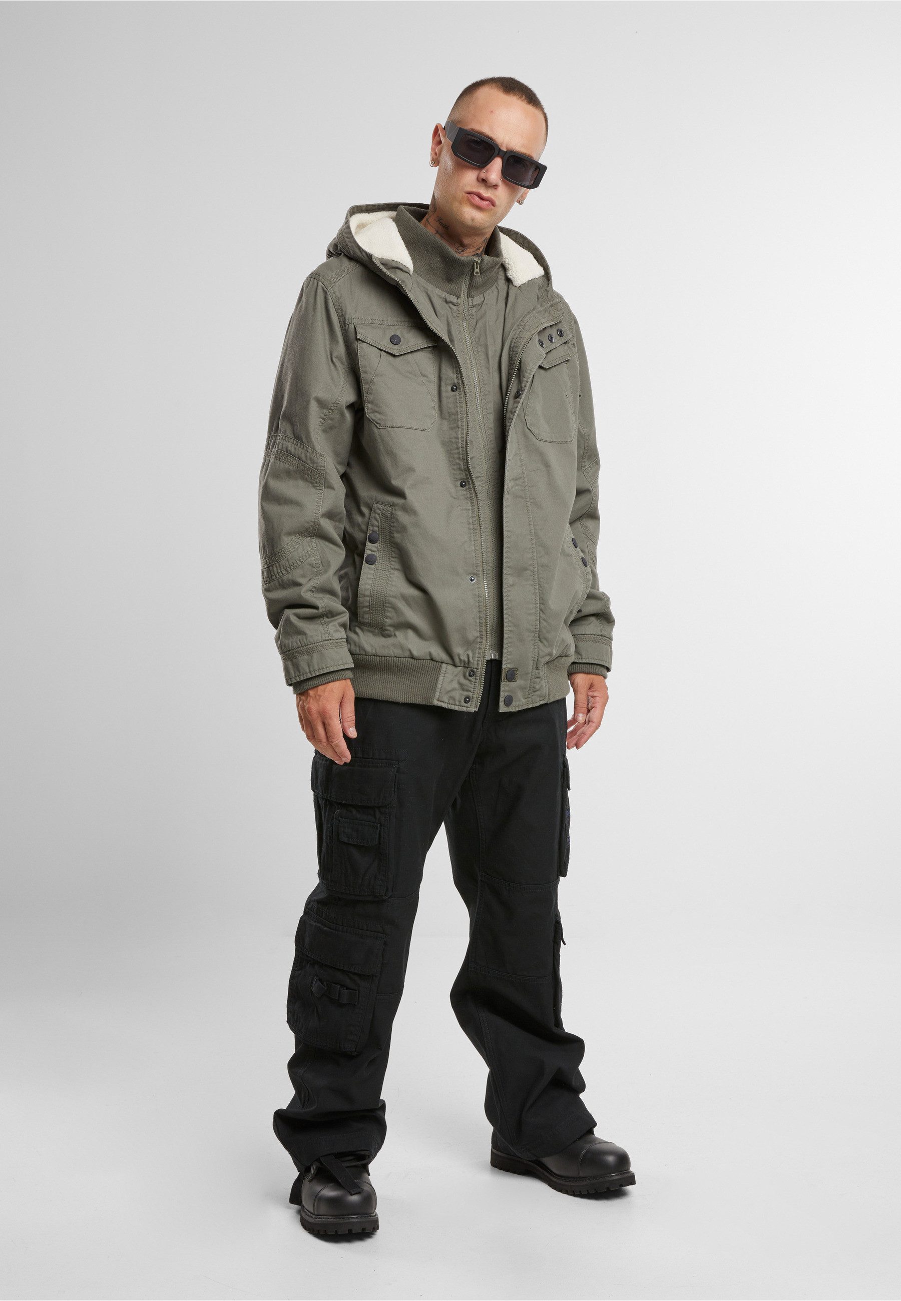 Brandit Winterjacke Brandit Brandit Men Meadow Jacket (1-St)