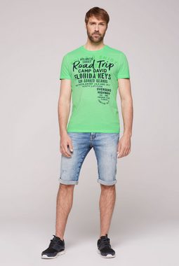 CAMP DAVID T-Shirt mit auffälligen Front-Schriftzügen