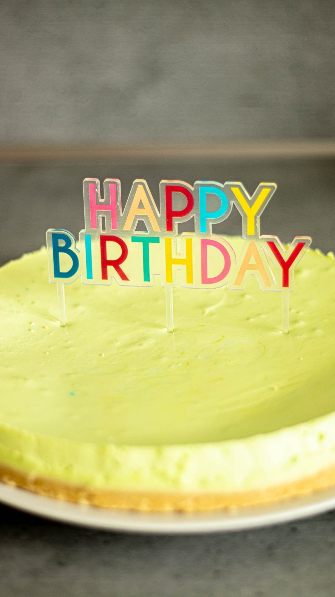 Ginger Ray Dekofigur Happy Birthday Cake Buchstaben Topper (1 St), Mottoparty Geburtstag Tortenaufsatz bunte