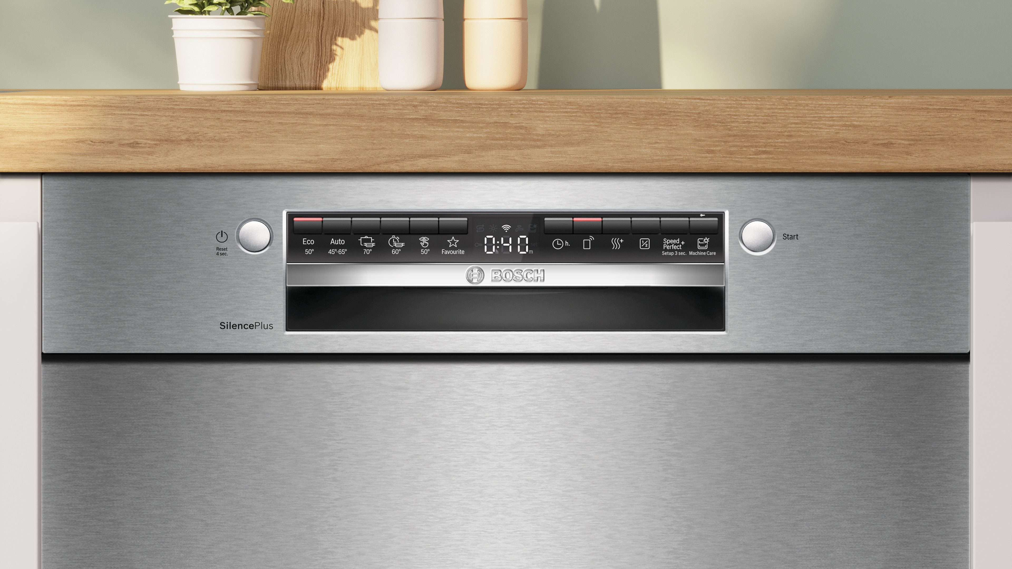 BOSCH Unterbaugeschirrspüler Serie 4 SMU4EAS28E, 13 Maßgedecke, Automatische Türöffnung für Effizienz, flexible Körbe & Schubladen – Bild 4 von 5